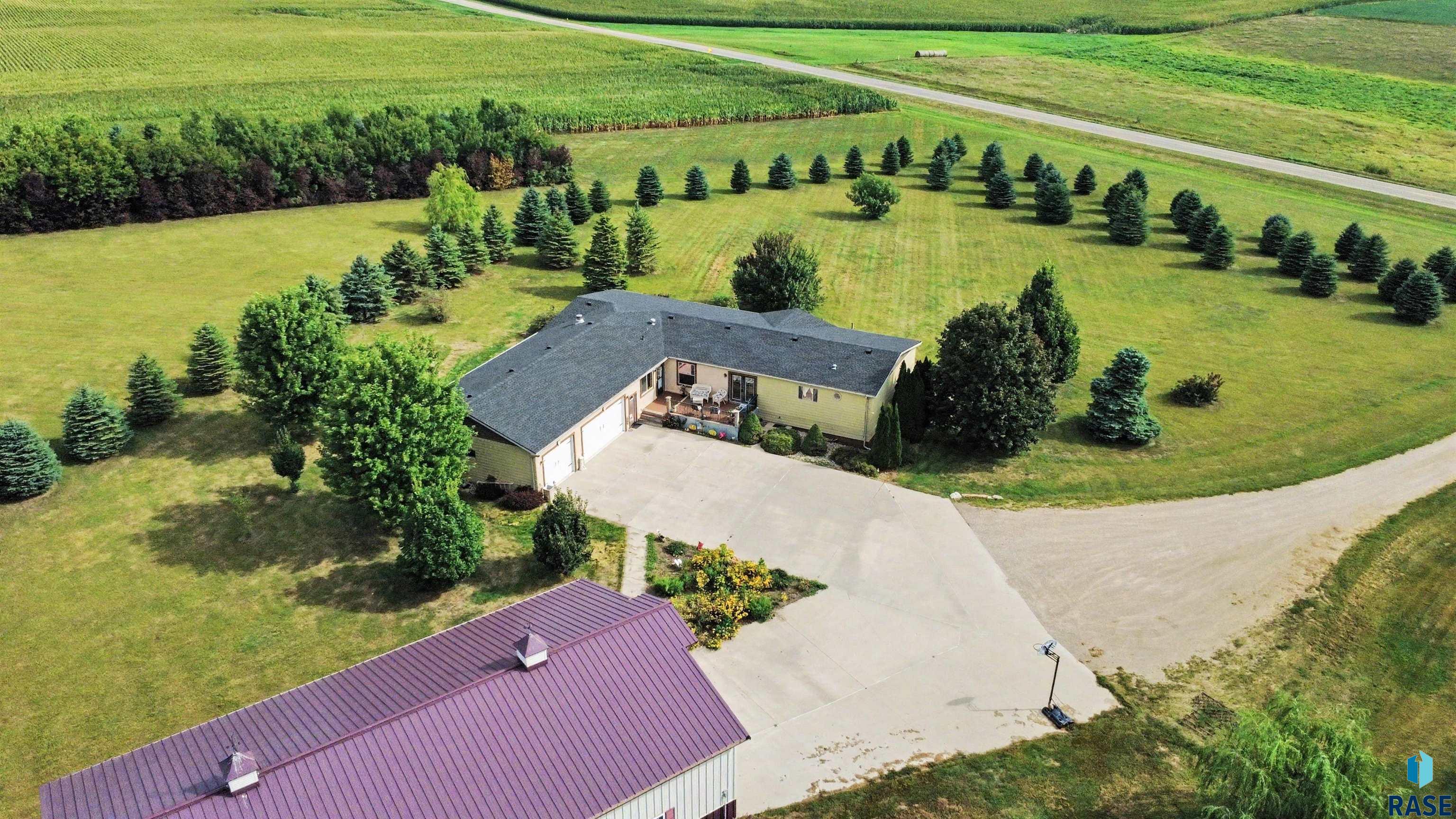 main property photo 46
