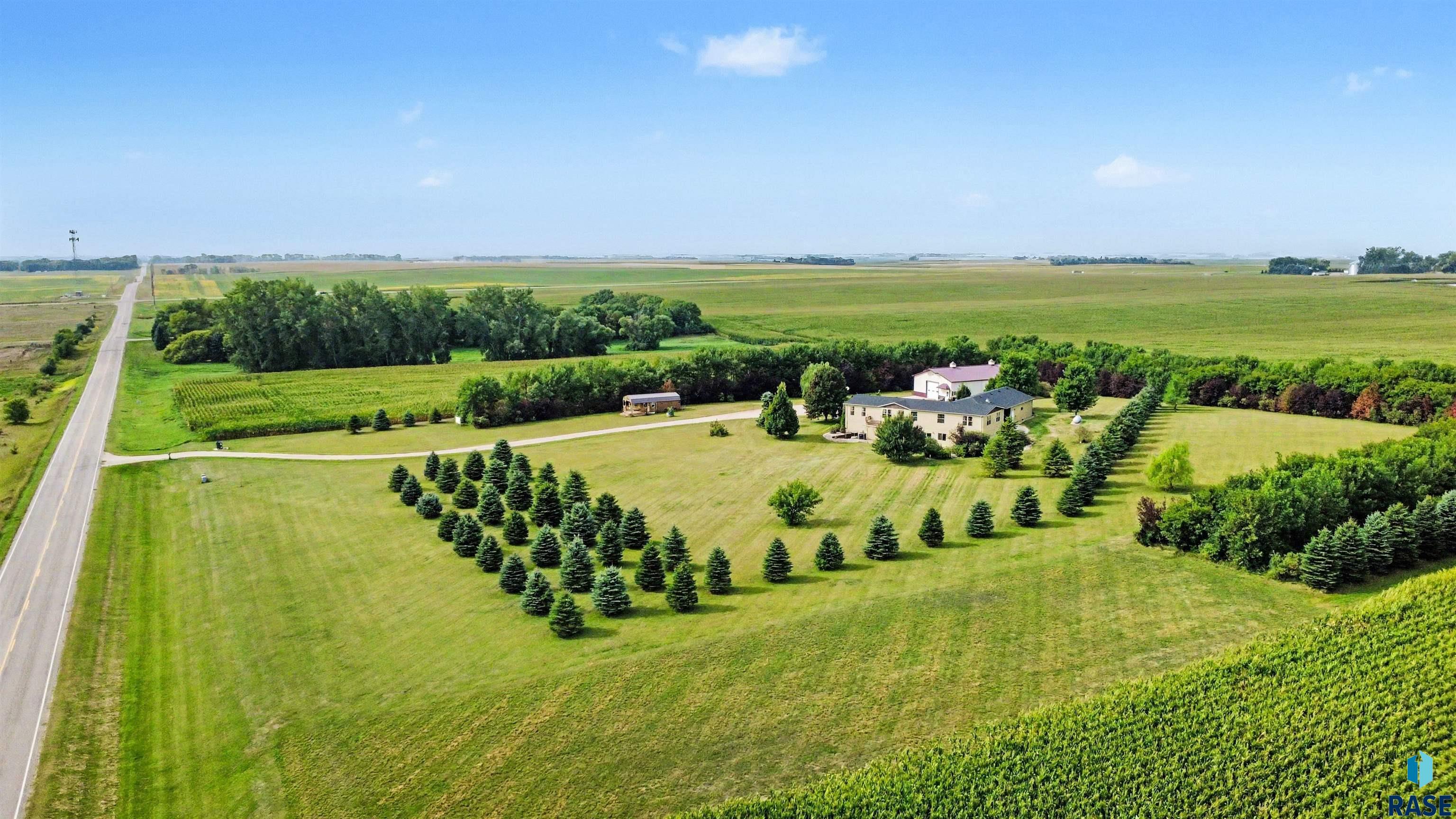 main property photo 50