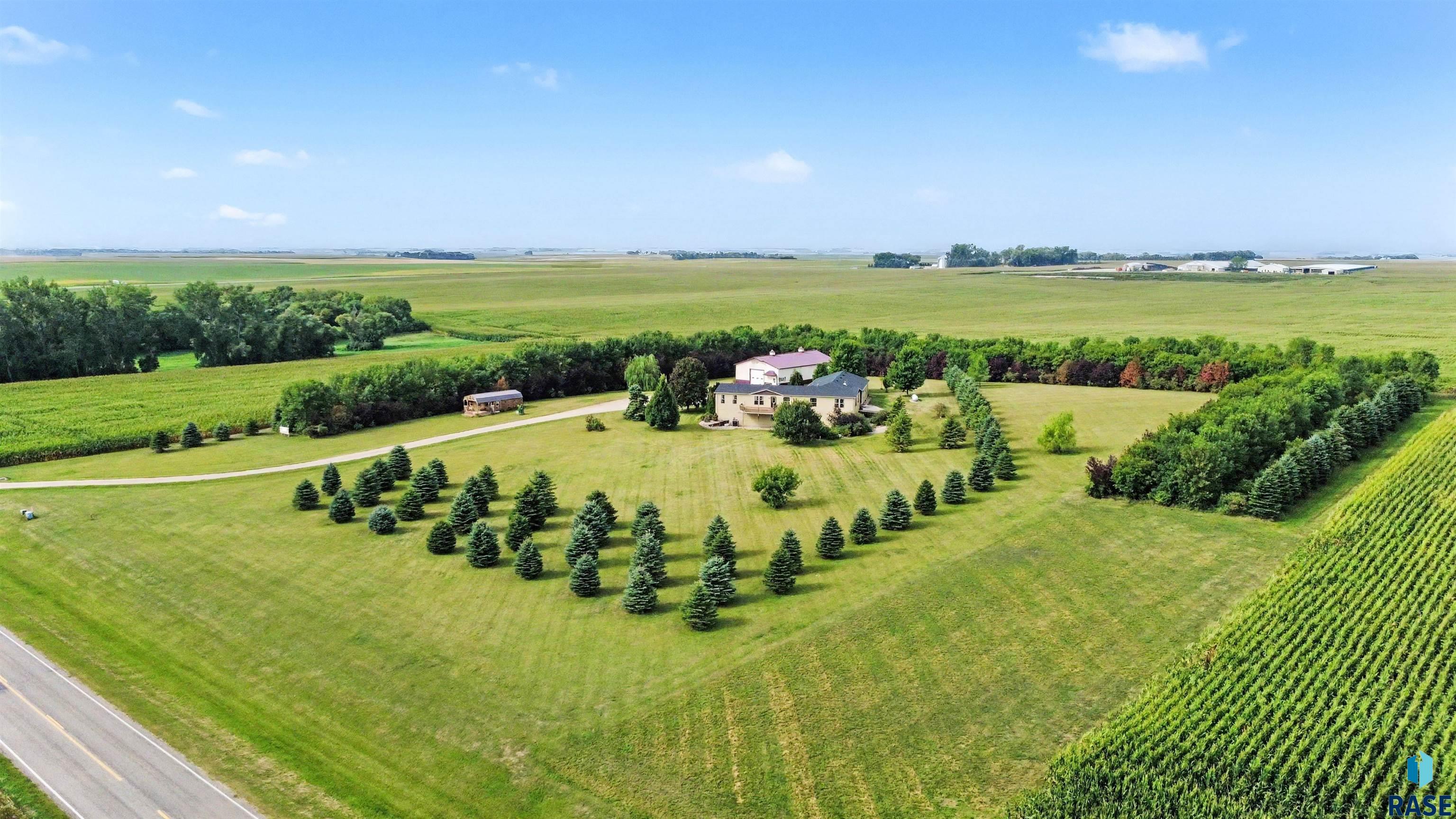 main property photo 51