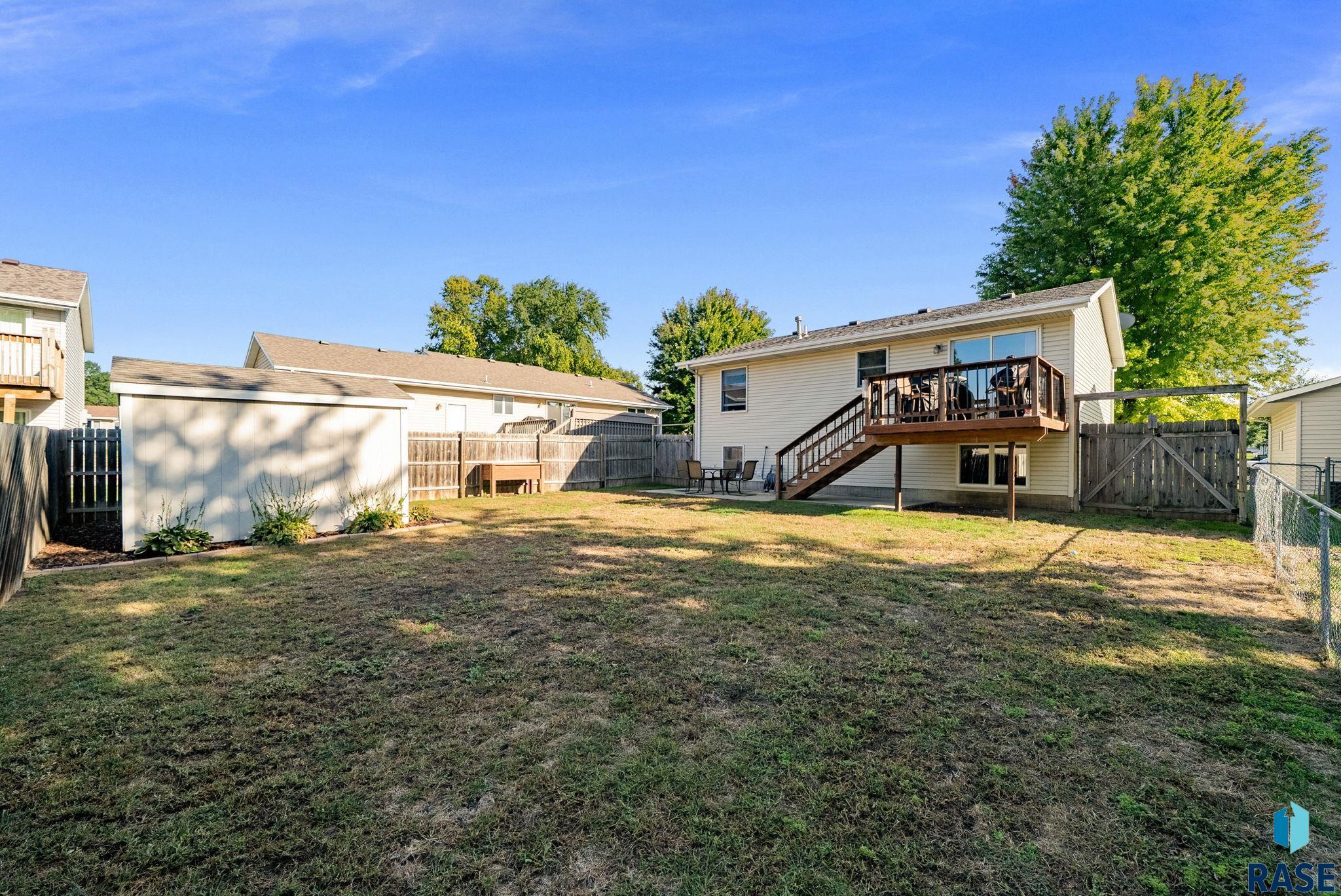 main property photo 46