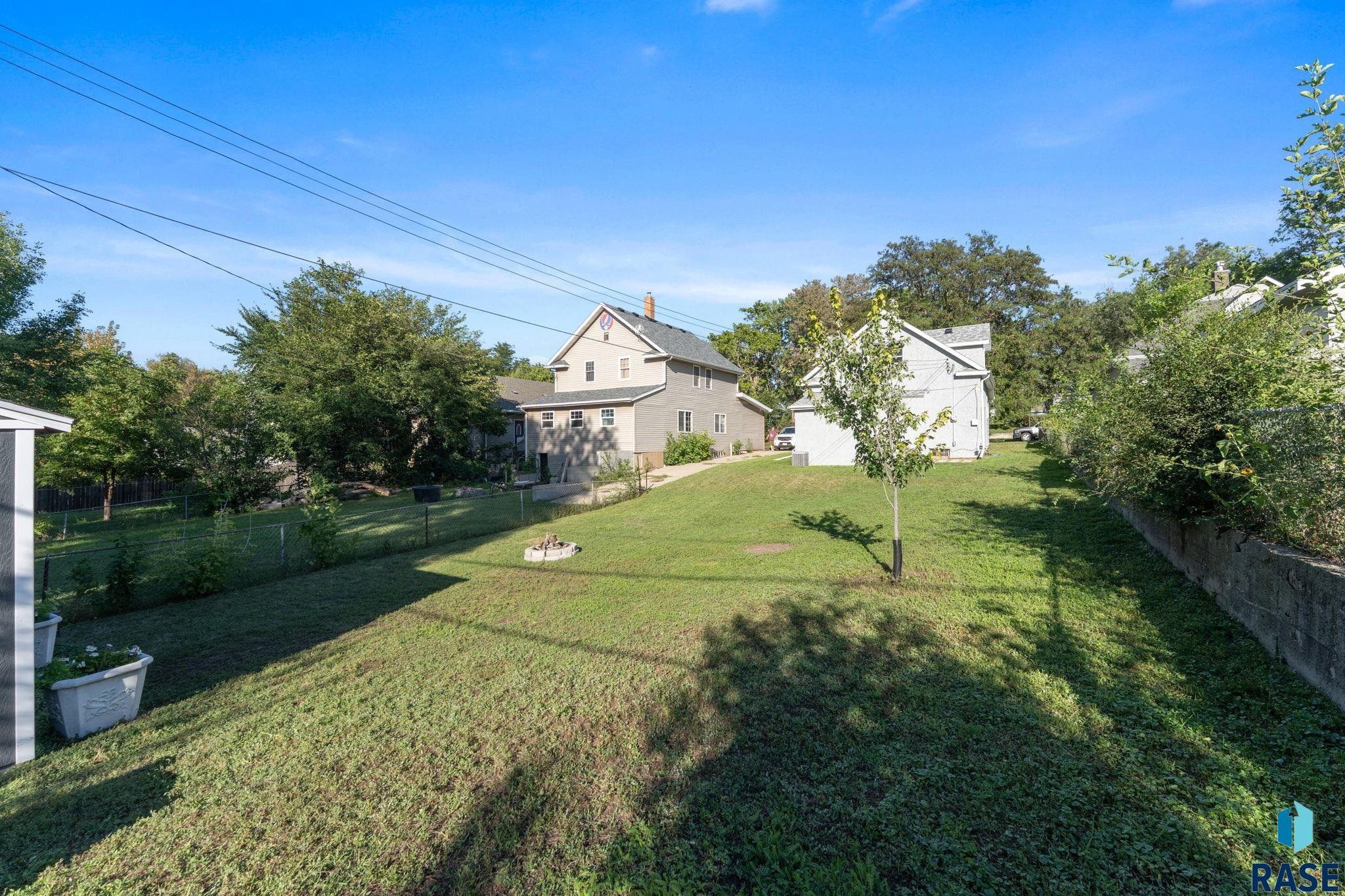 main property photo 47
