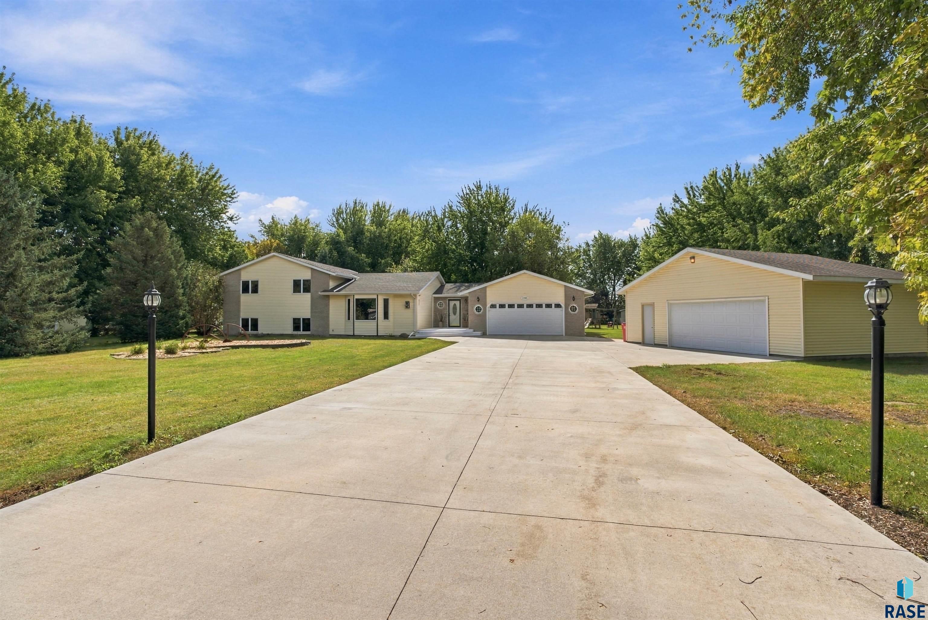 main property photo 46