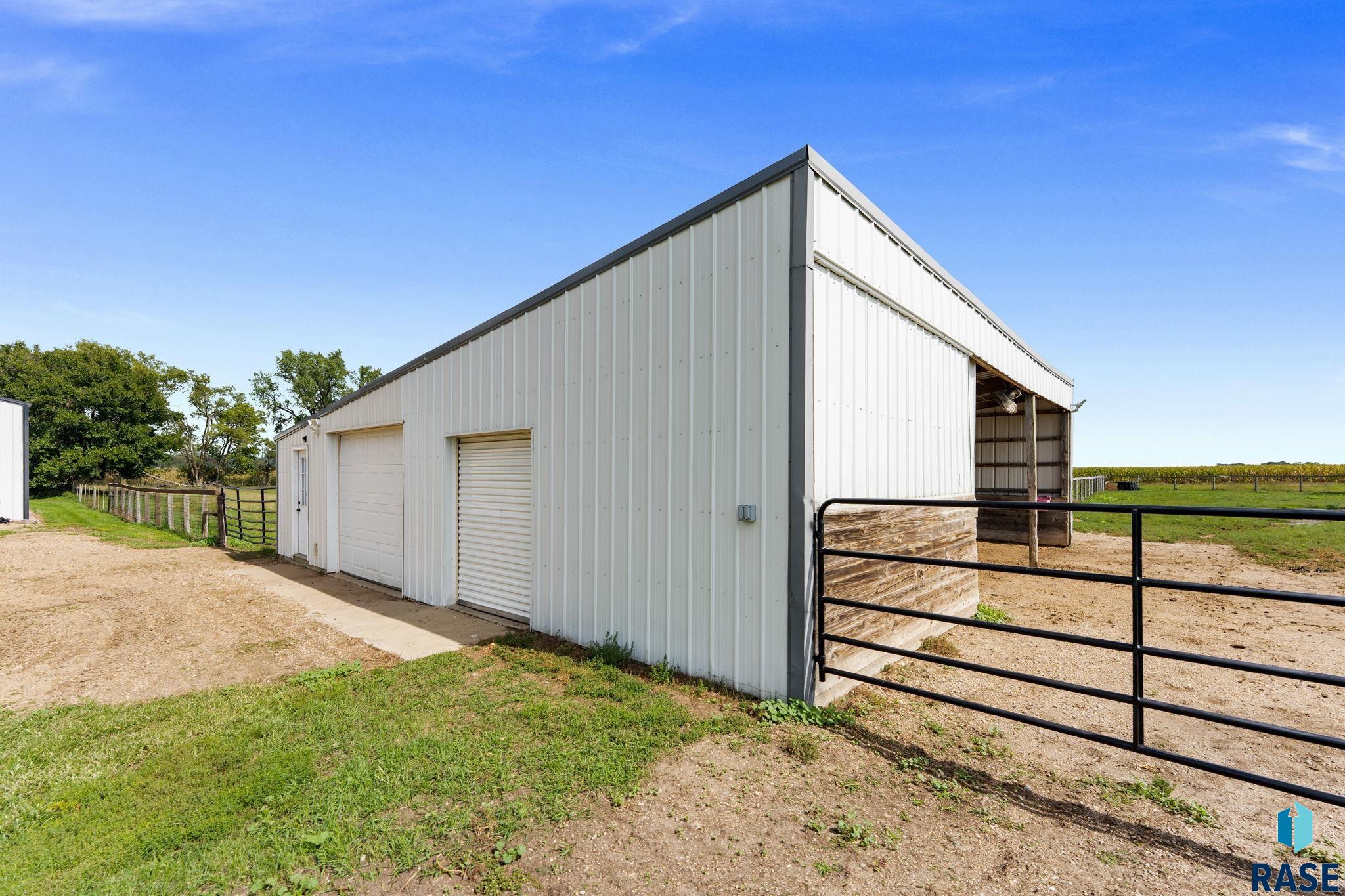 main property photo 51
