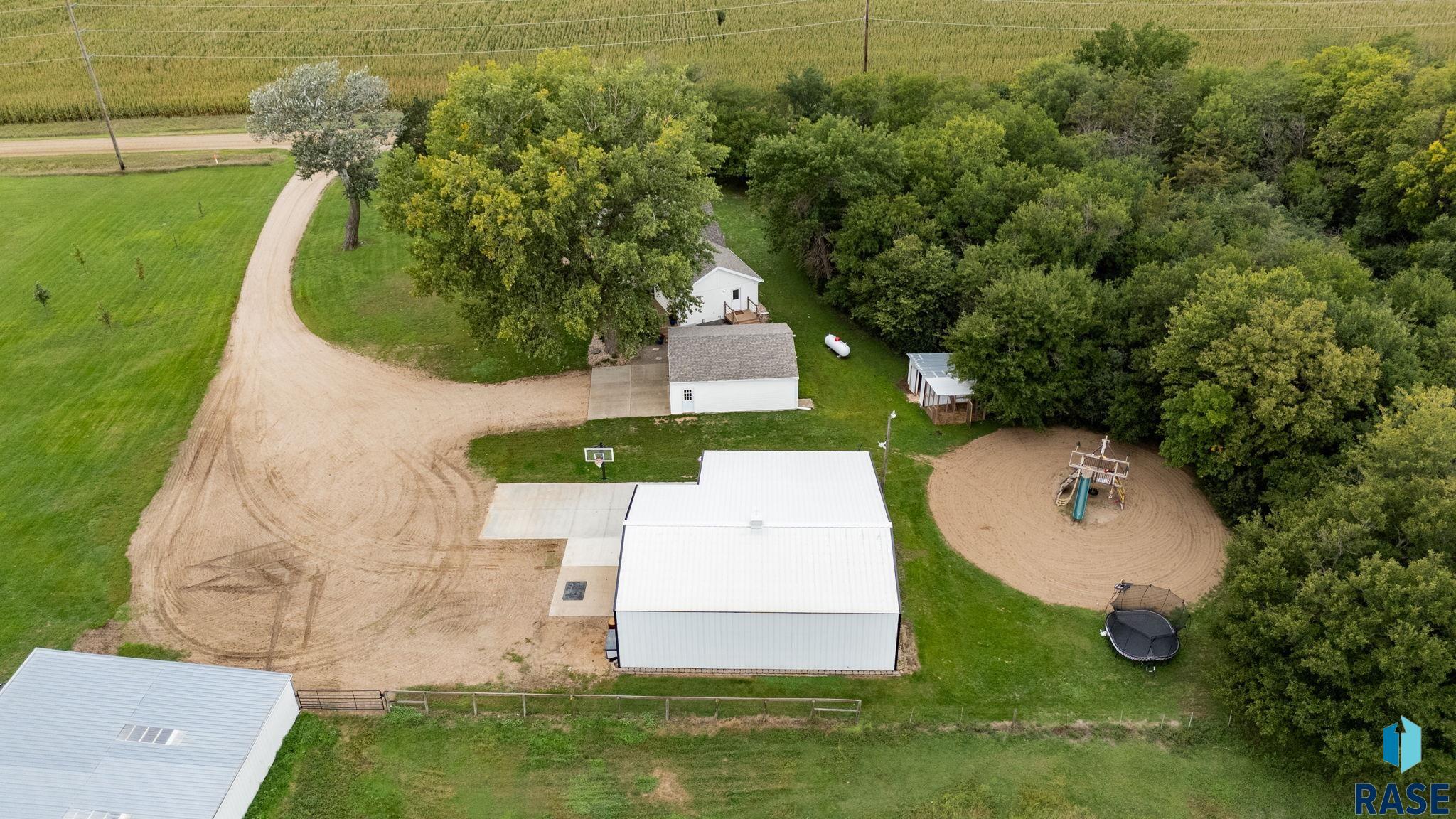 main property photo 71