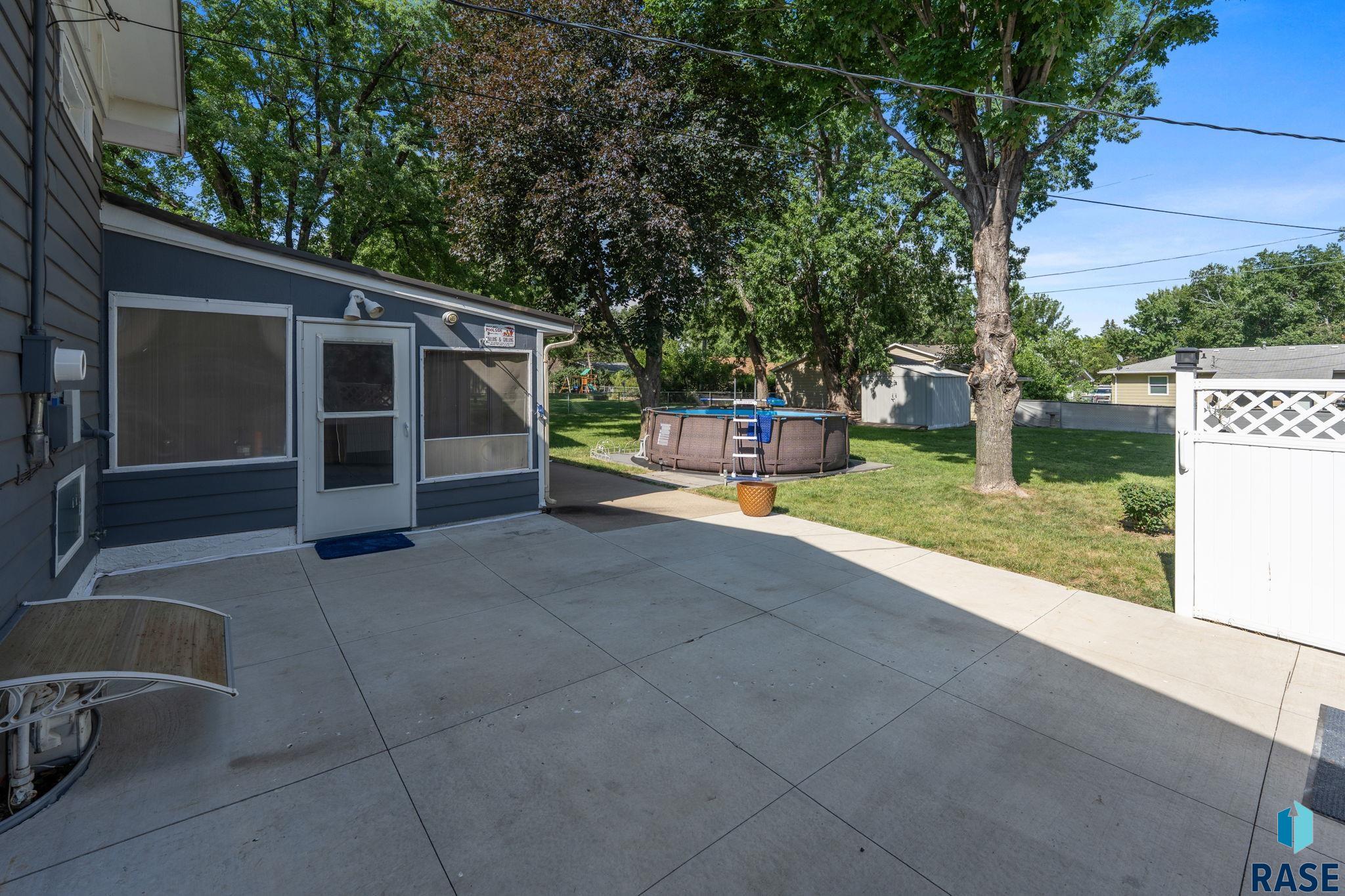 main property photo 54