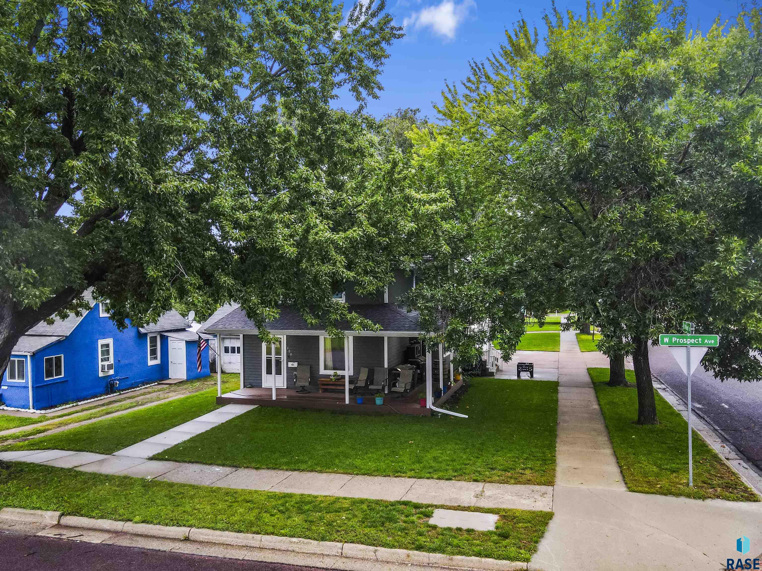 main property photo 3