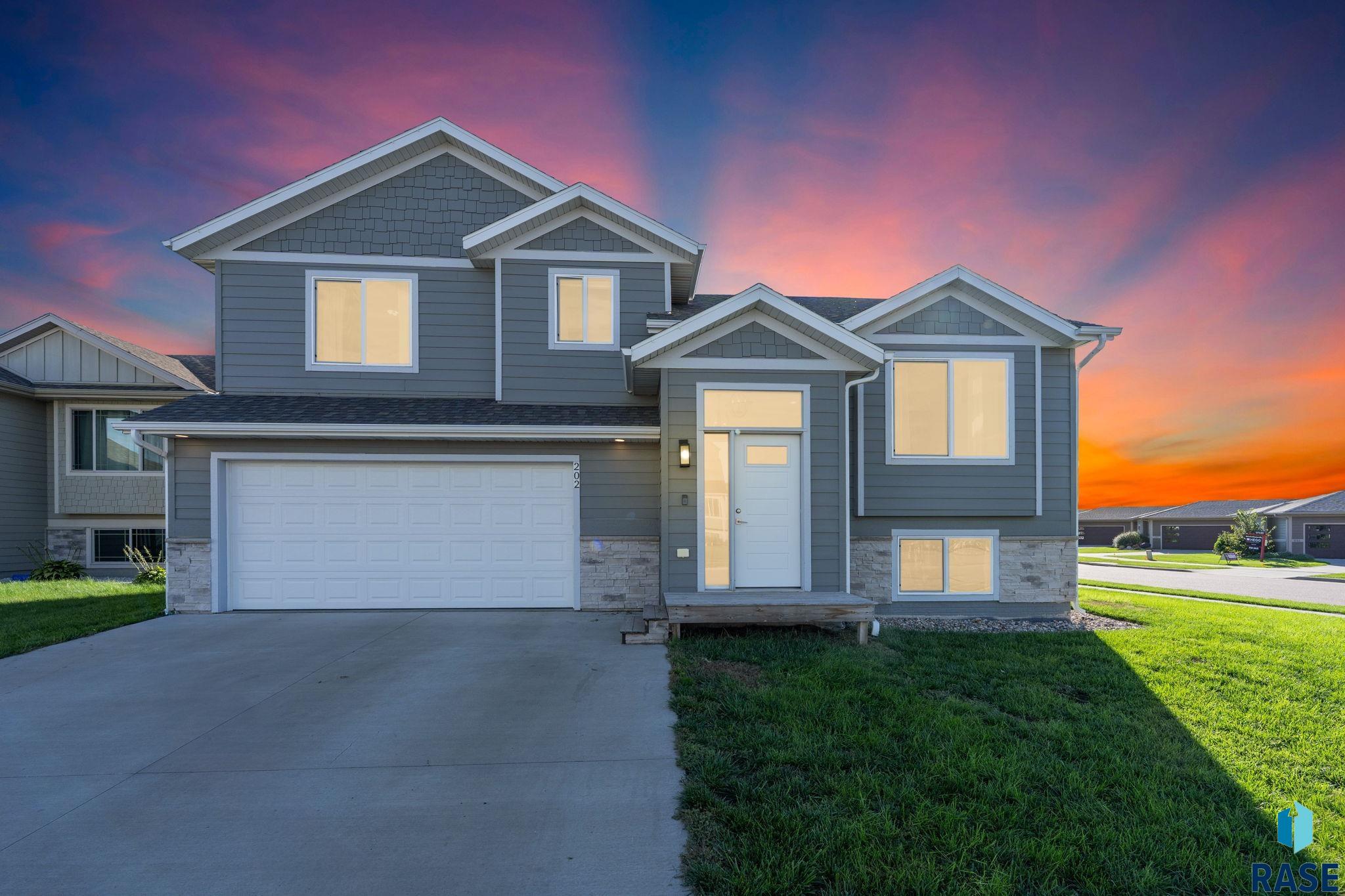 main property photo 0