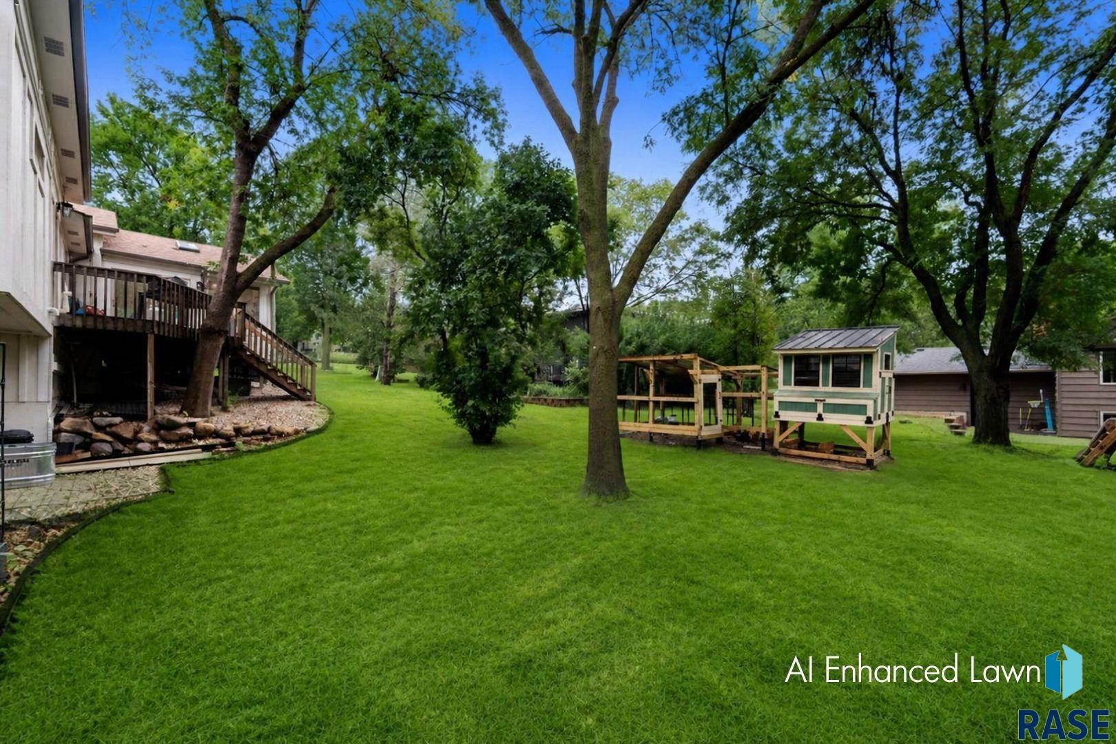 main property photo 40