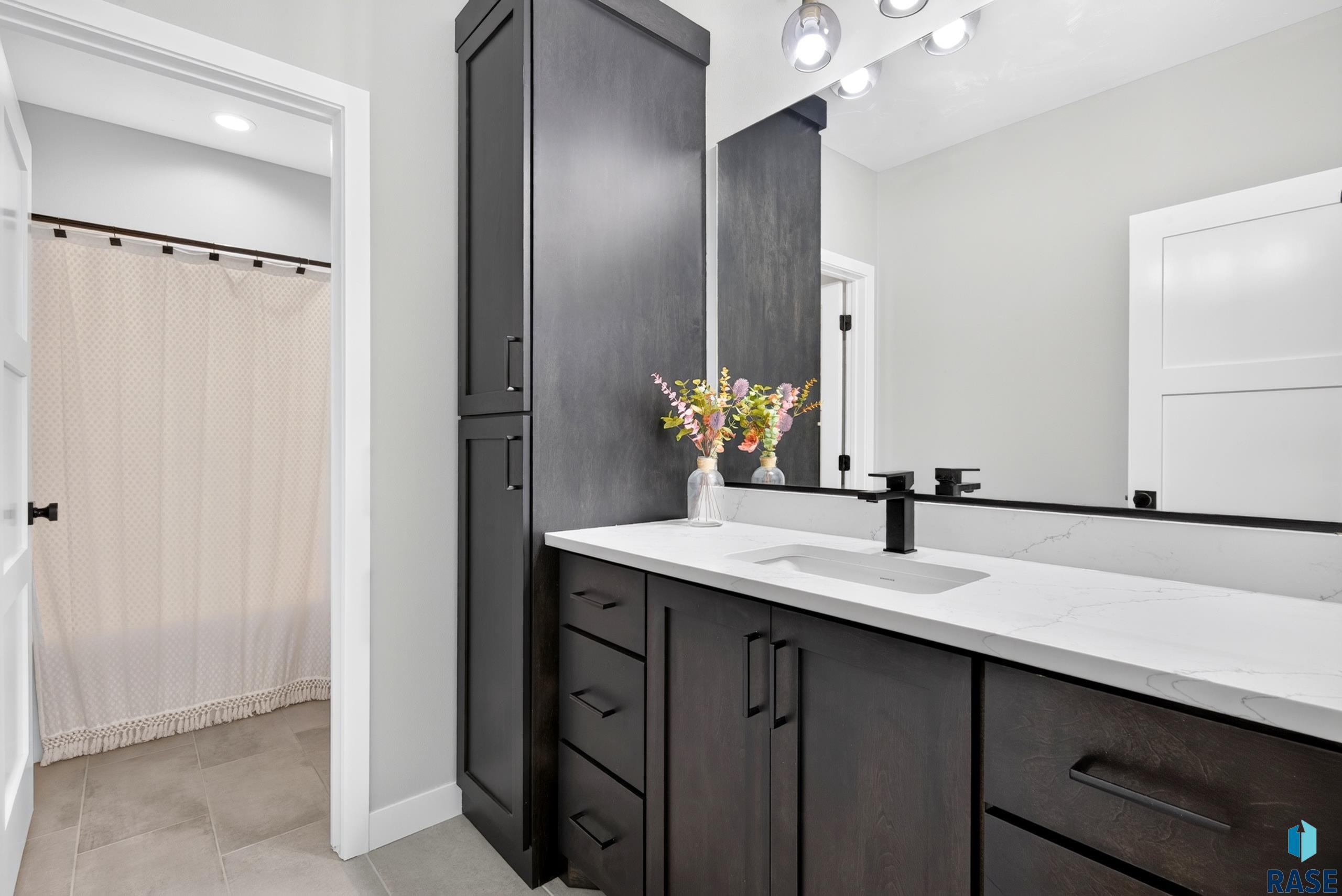 main property photo 65