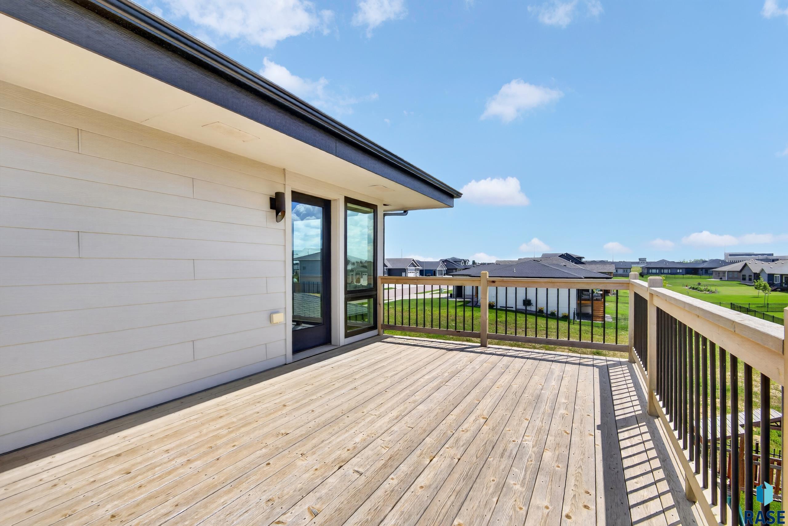 main property photo 73