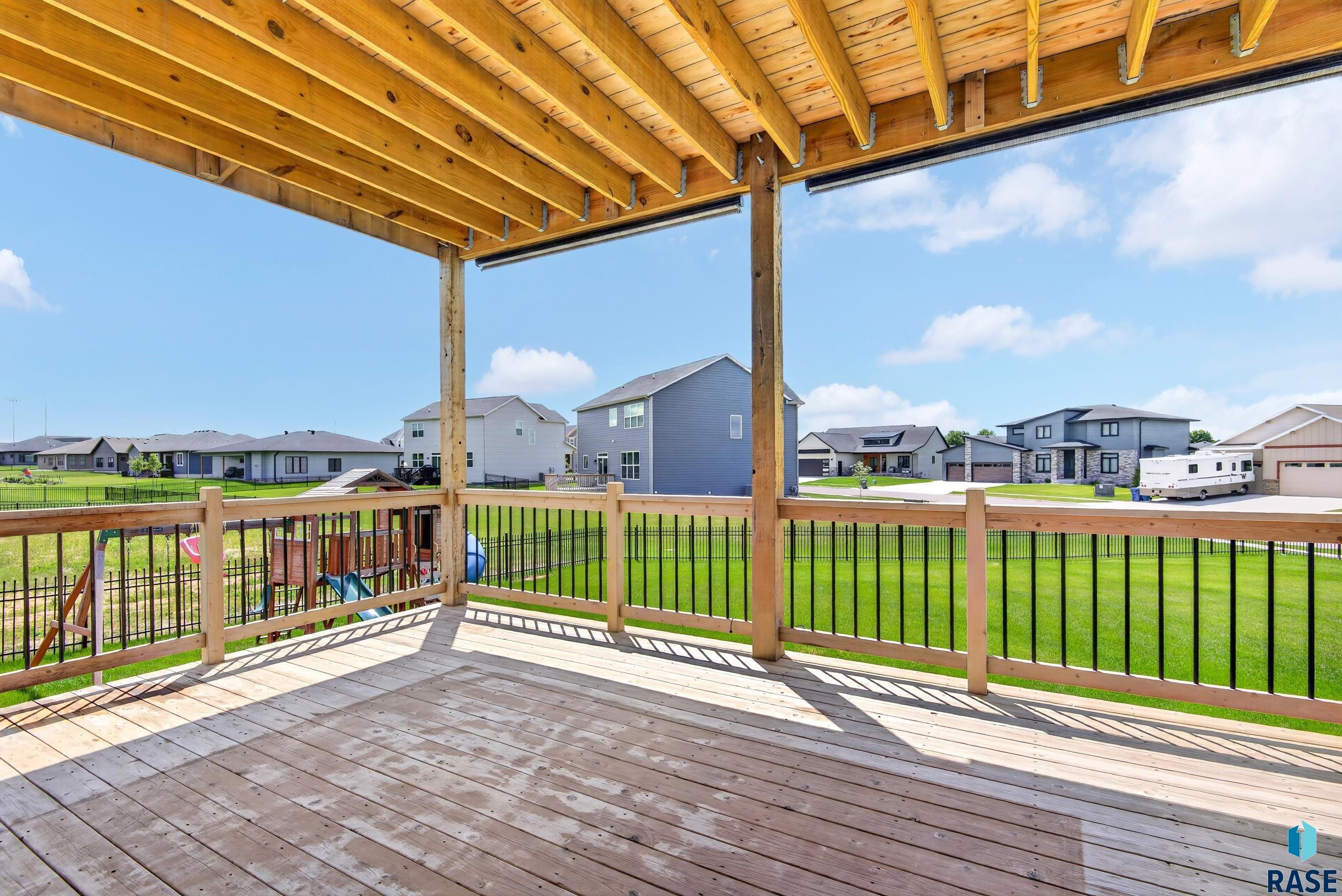 main property photo 74