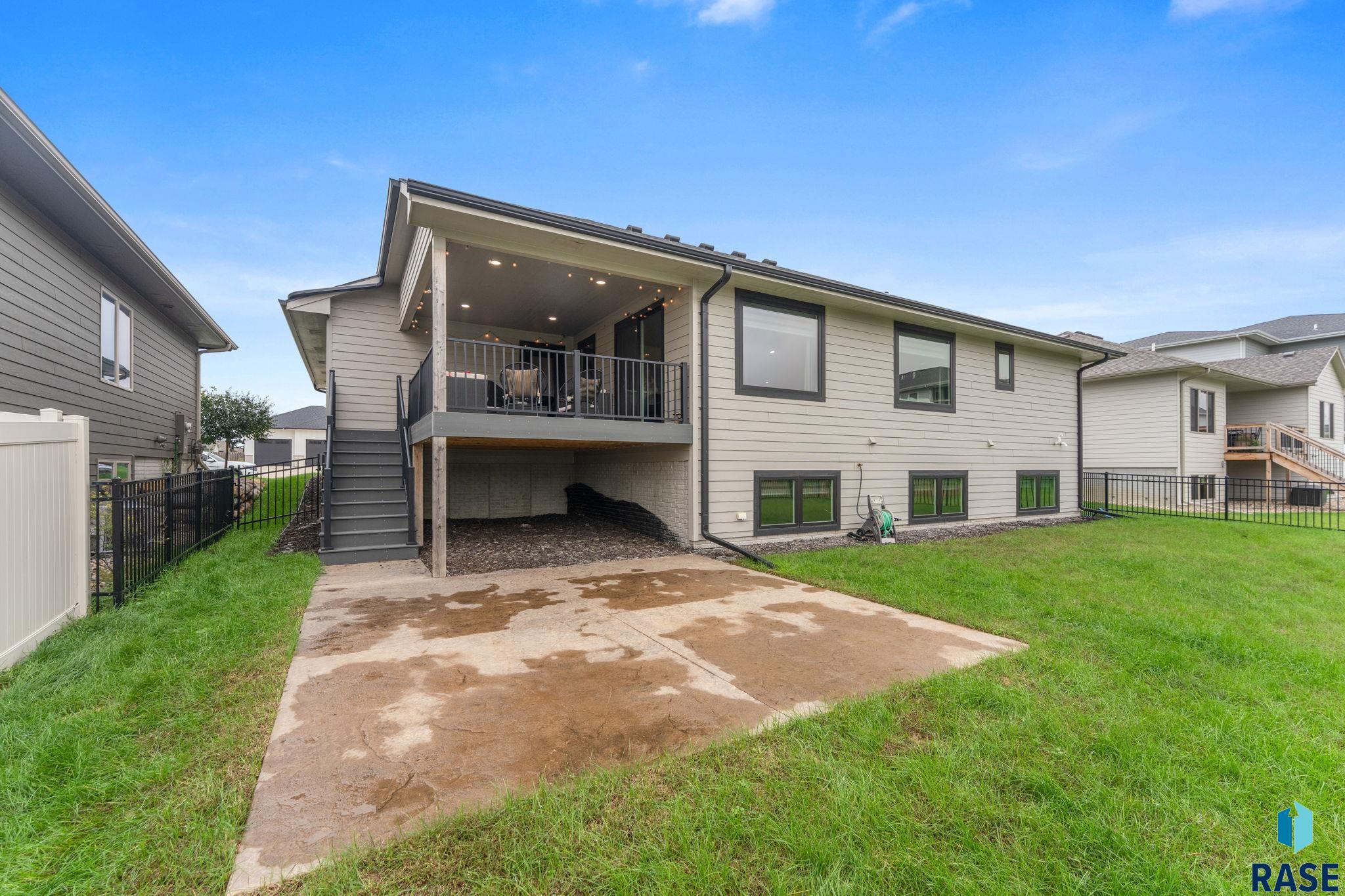main property photo 57
