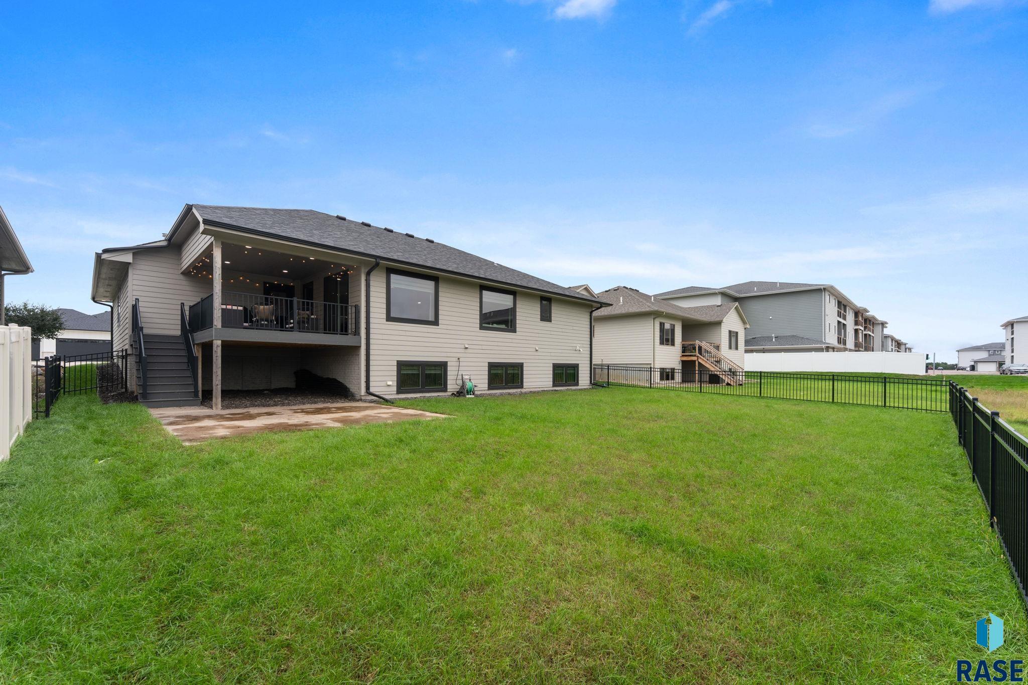 main property photo 58