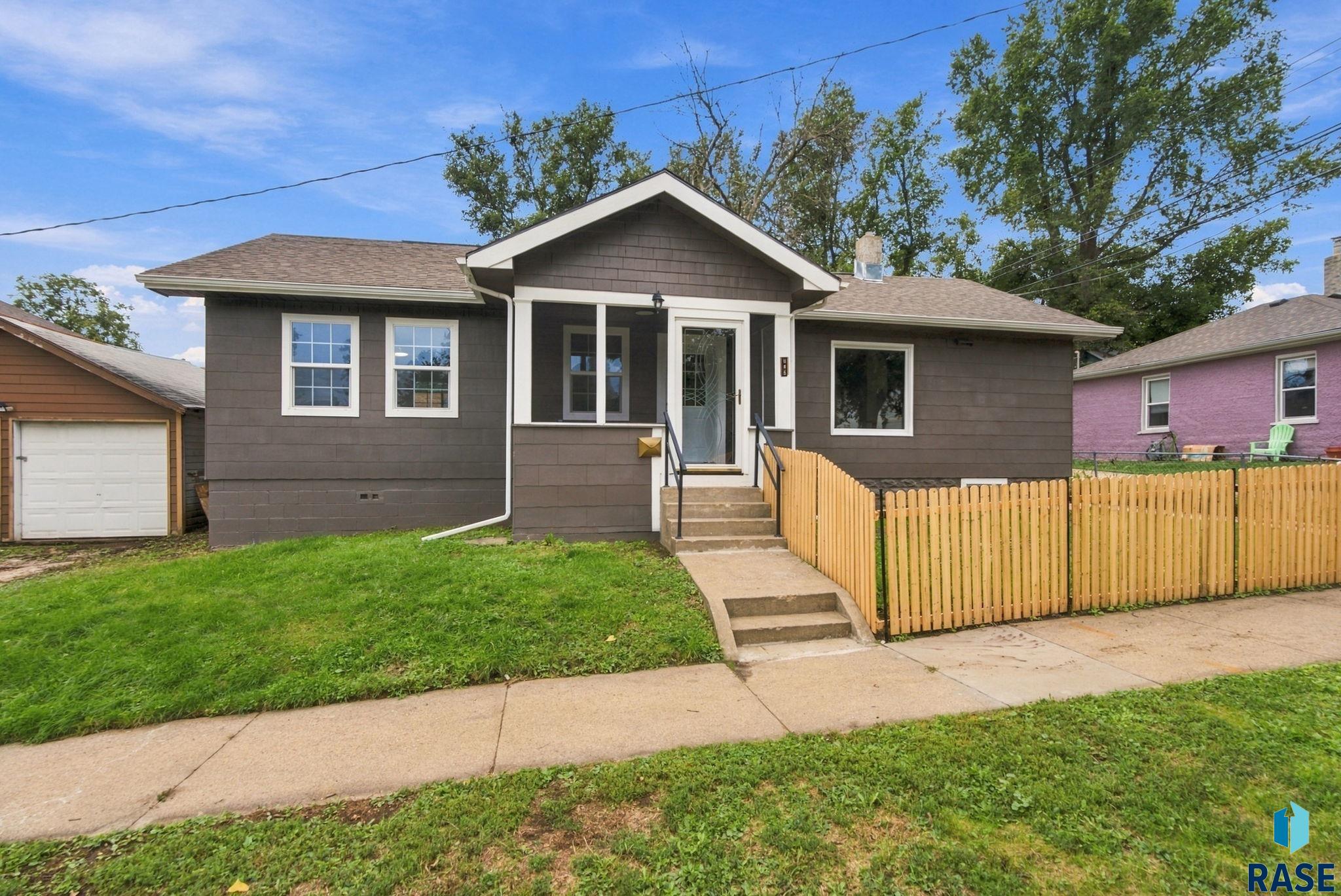 main property photo 0