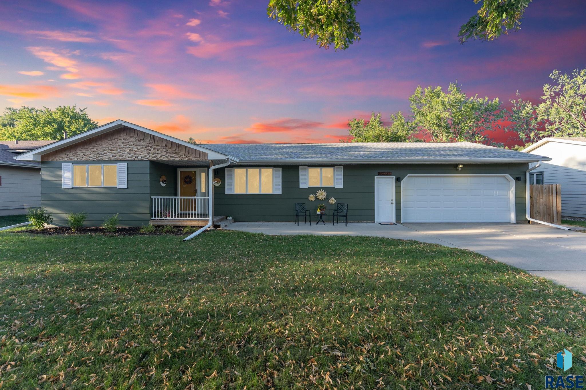 main property photo 0