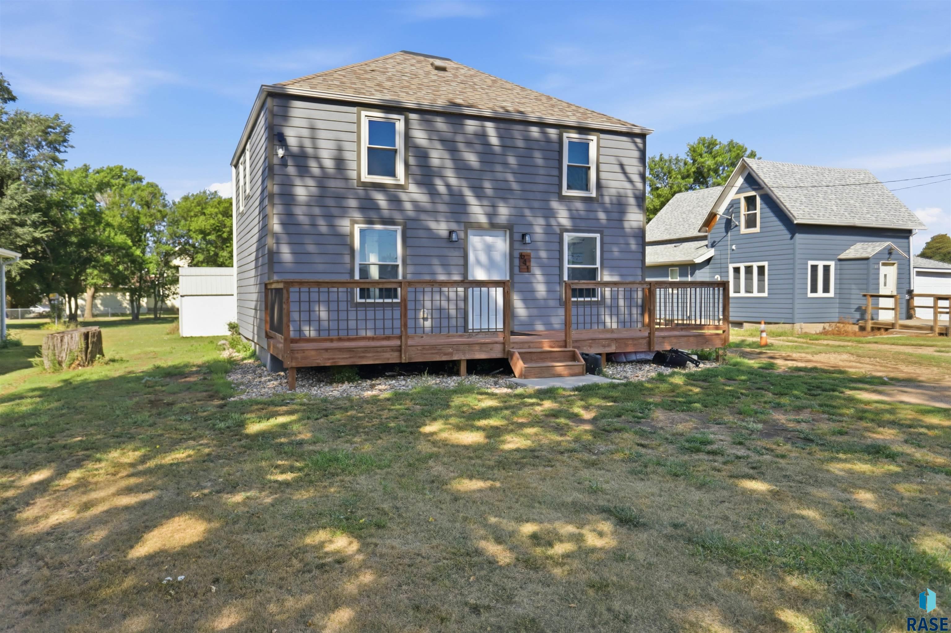 main property photo 0
