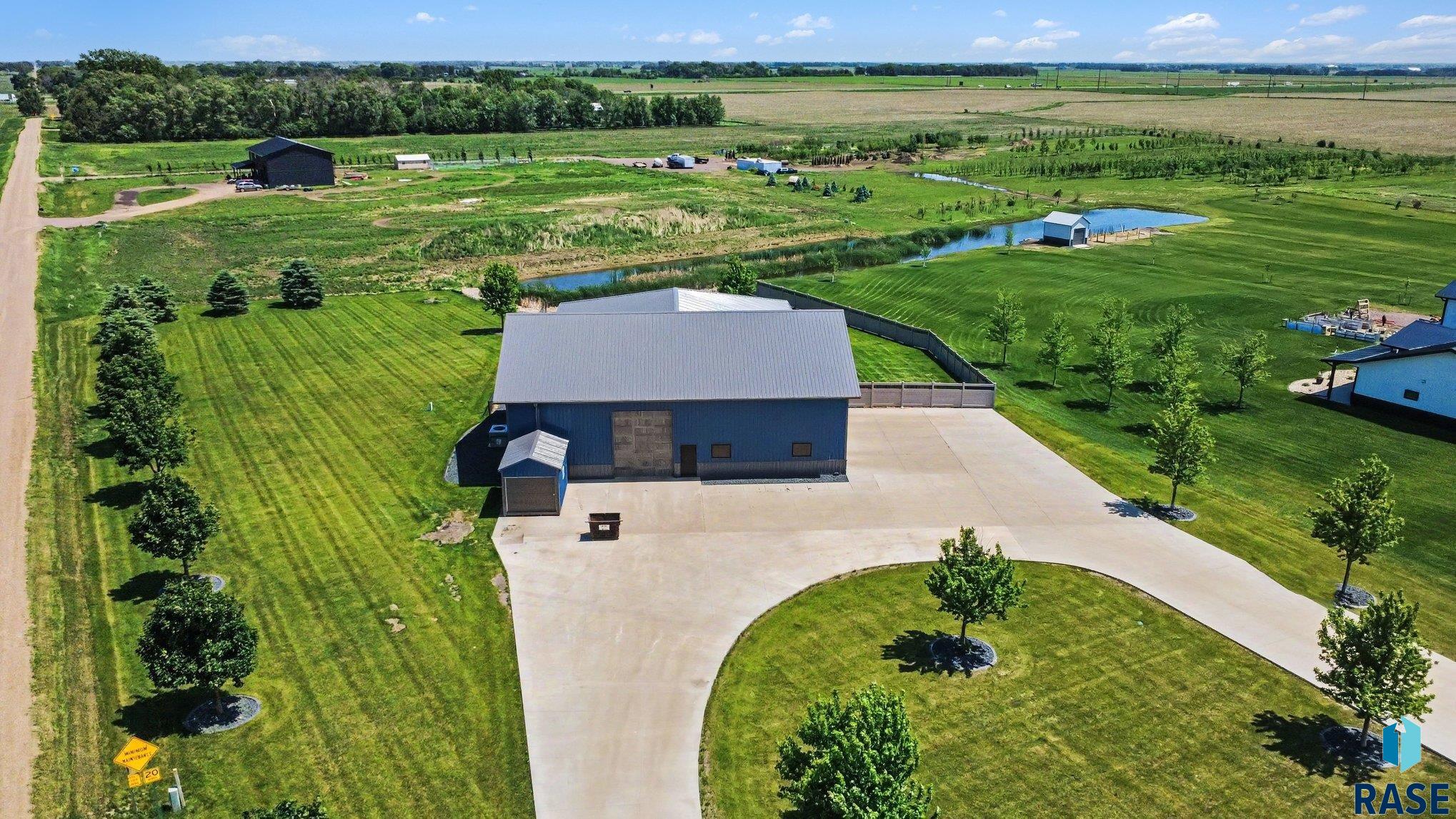 main property photo 42