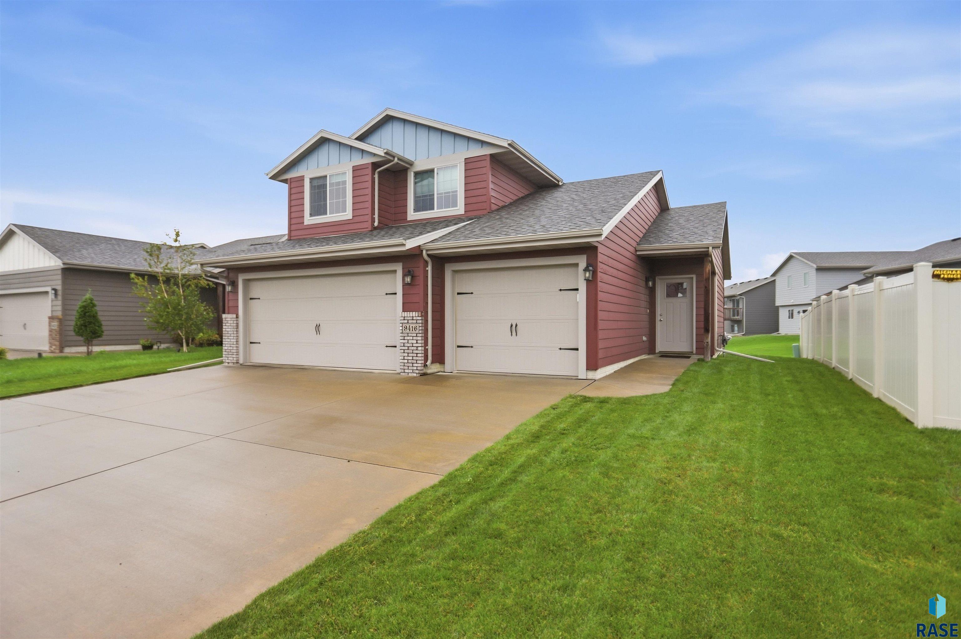 main property photo 0