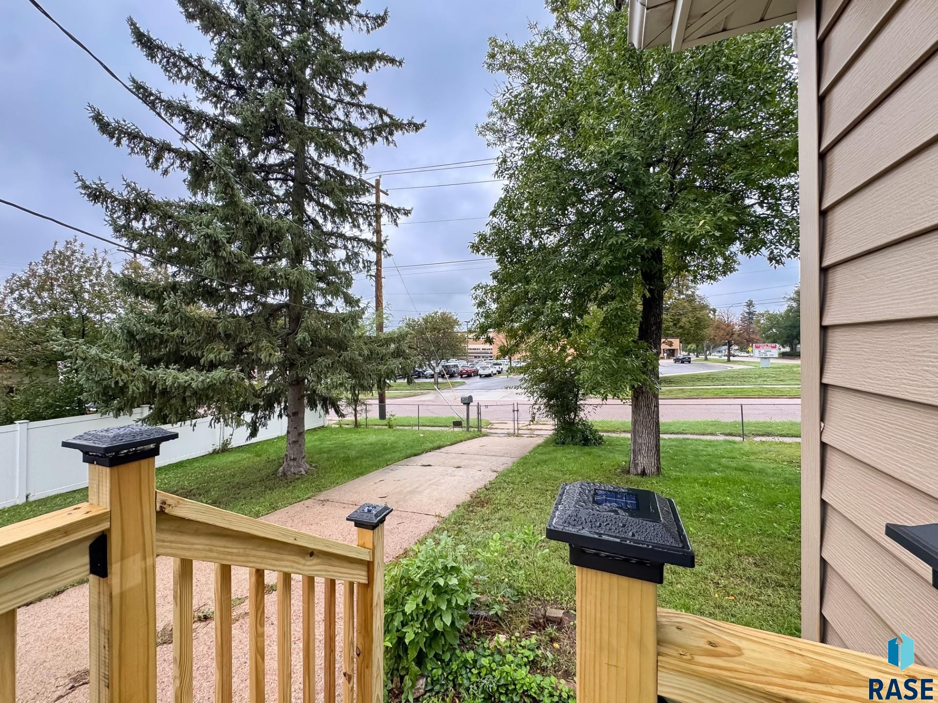 main property photo 38