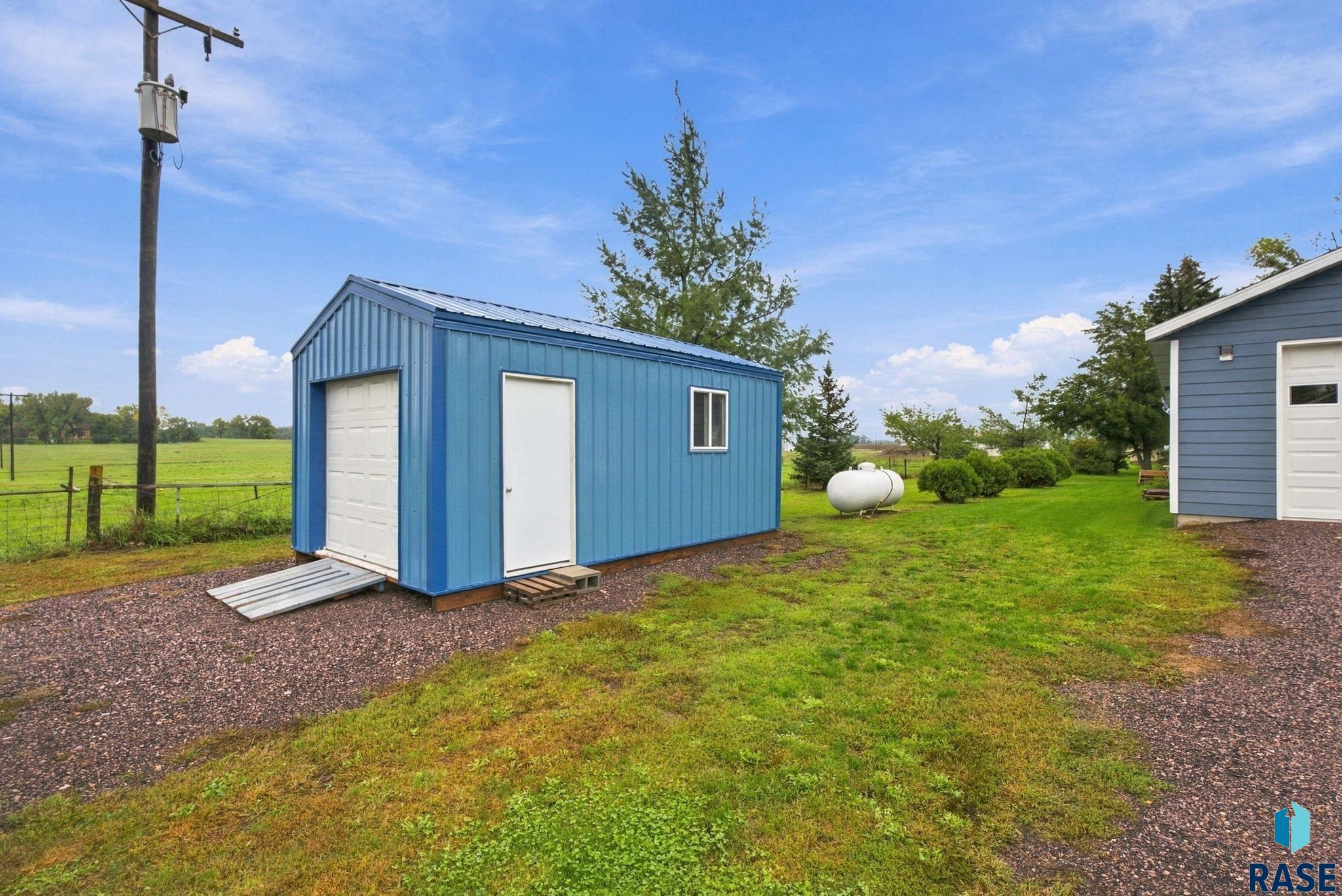 main property photo 26