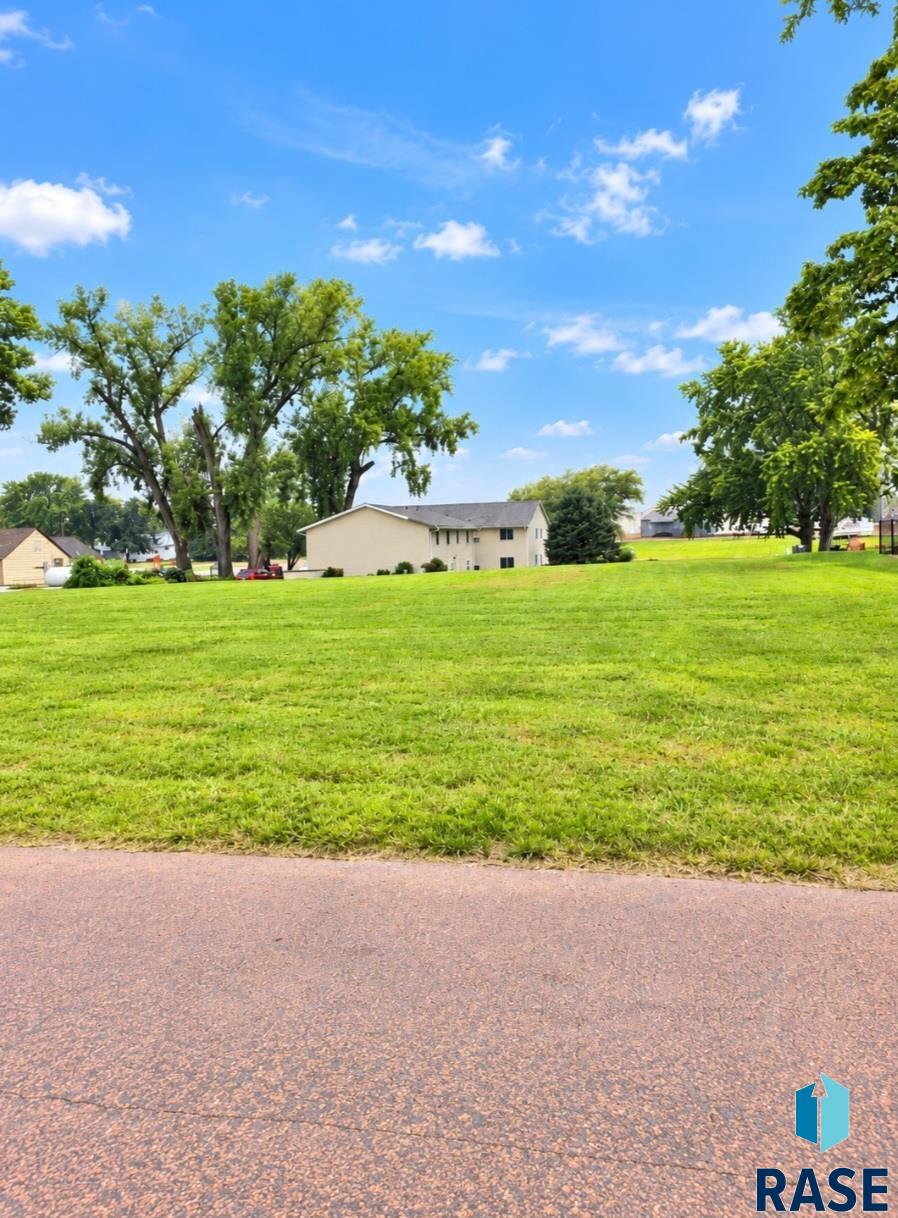 main property photo 0