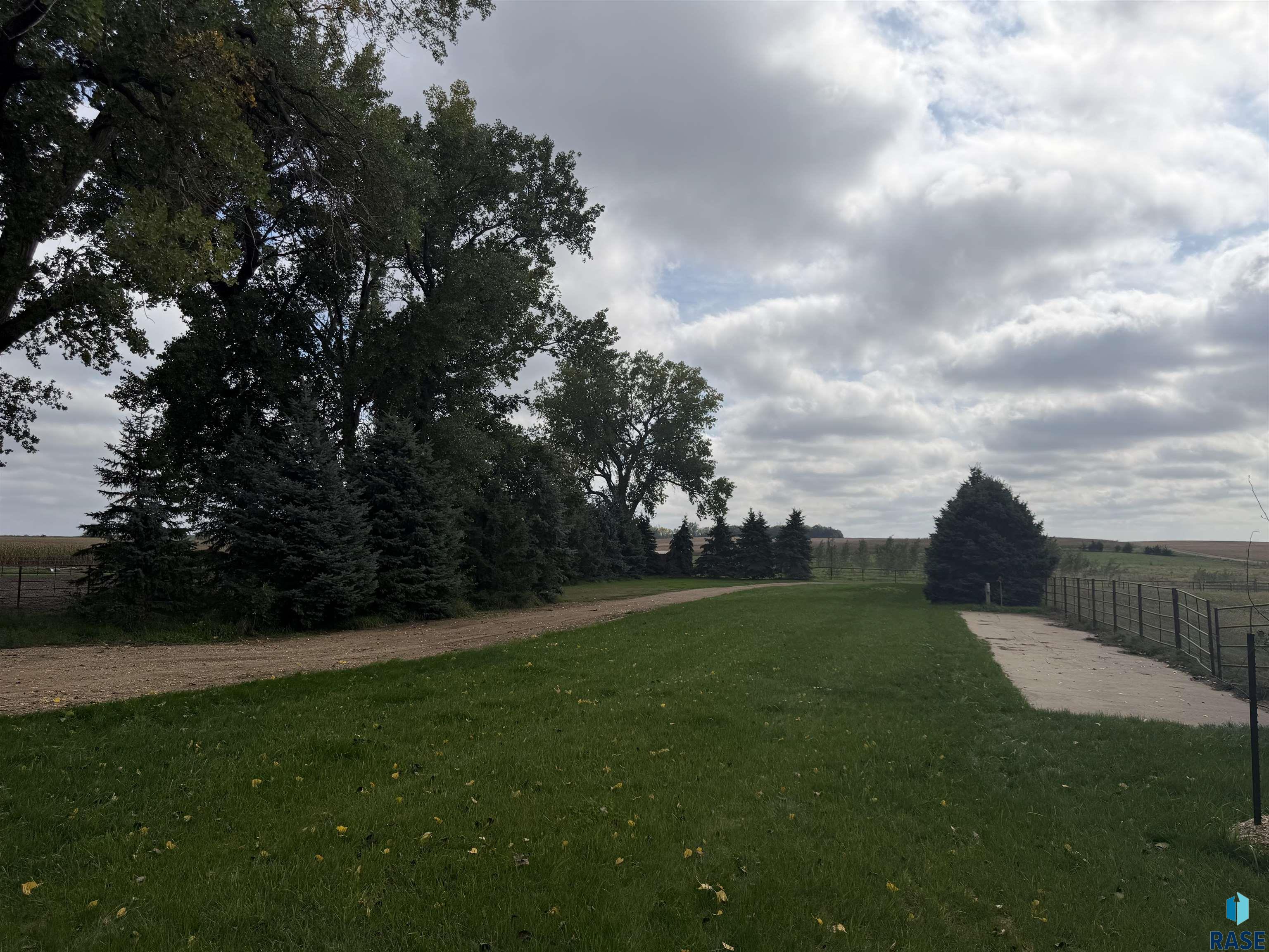 main property photo 48