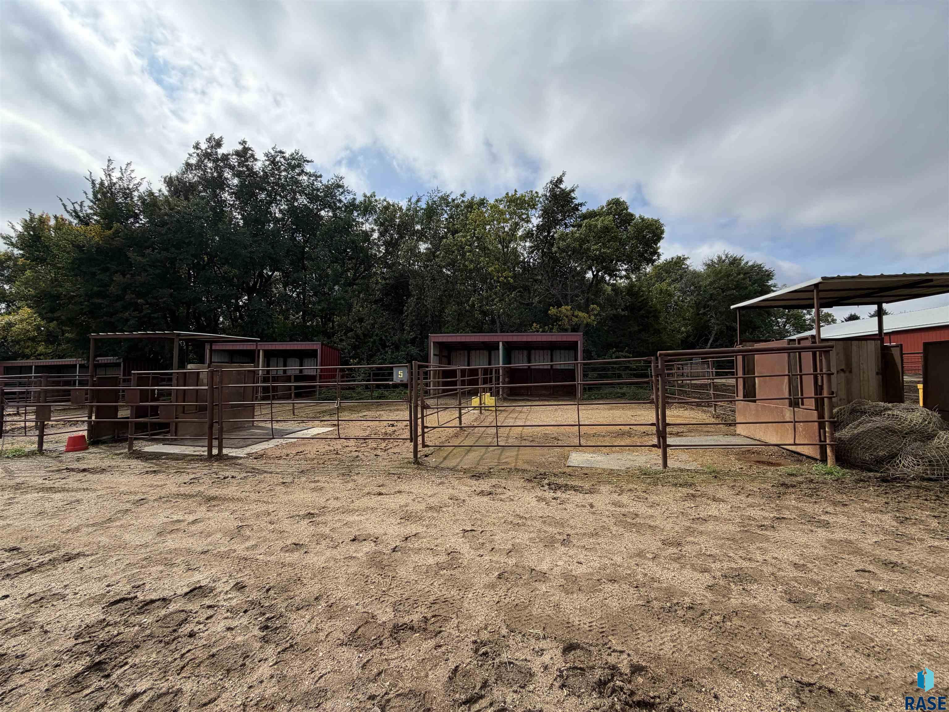 main property photo 71