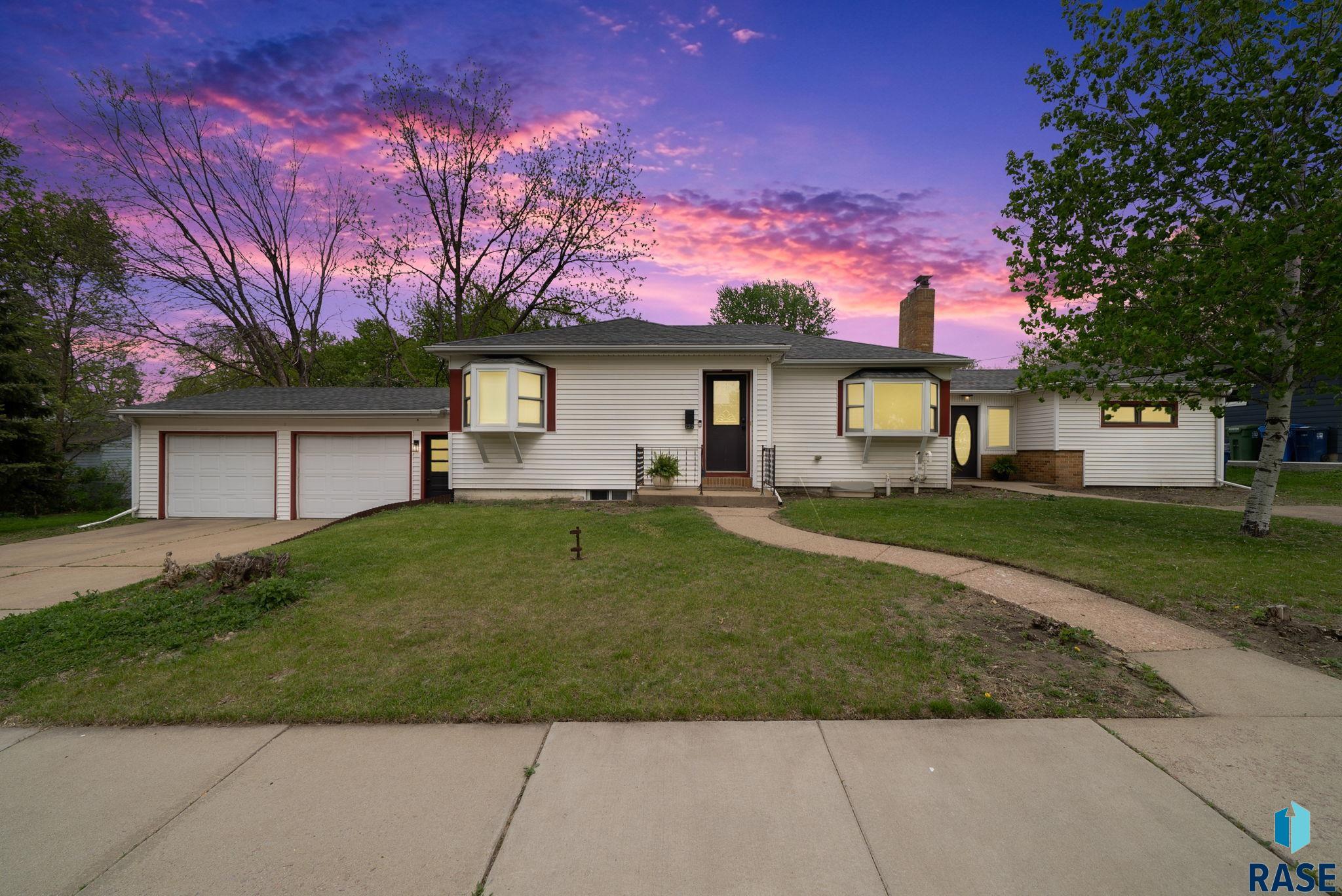 main property photo 0