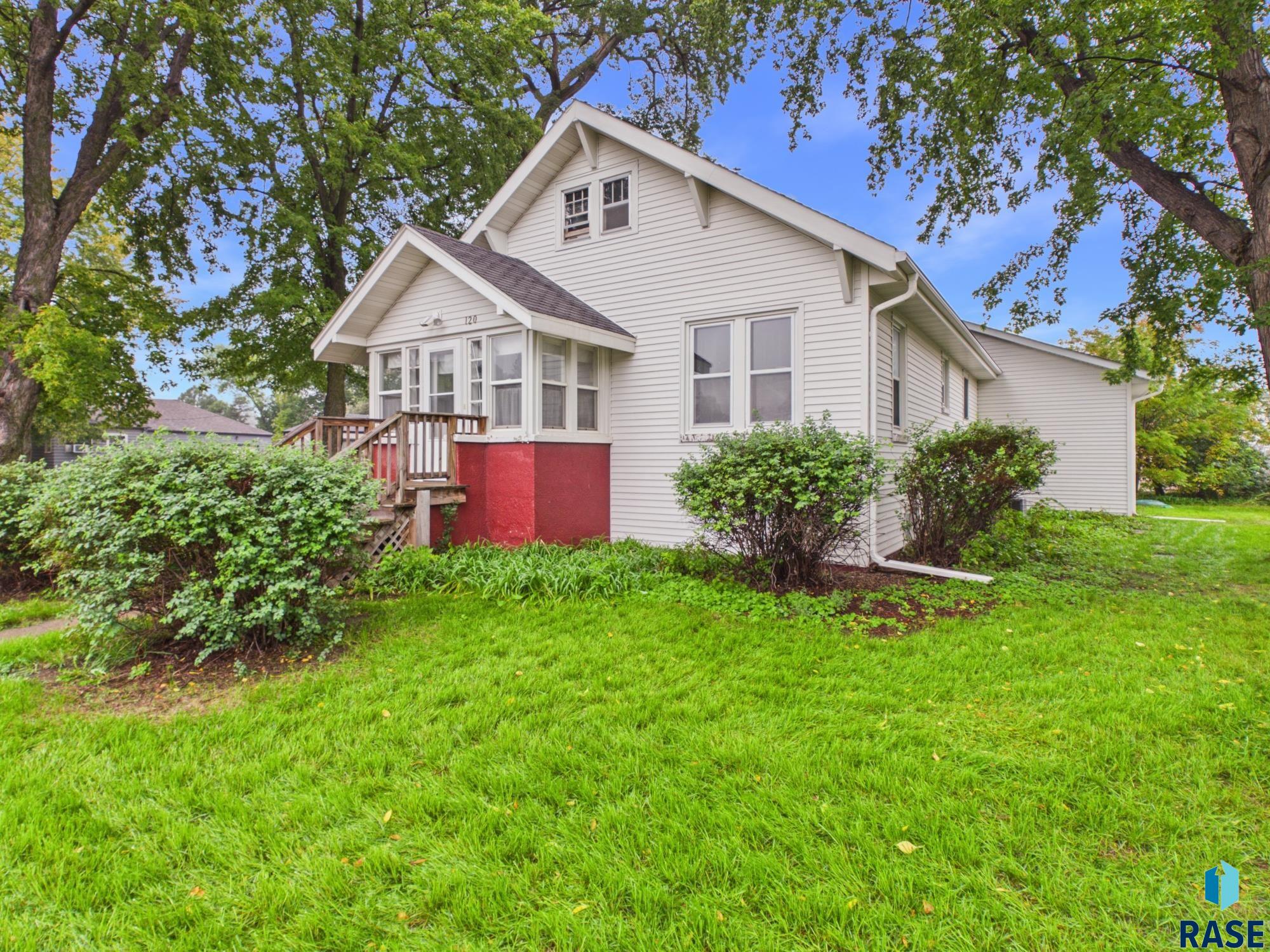 main property photo 0