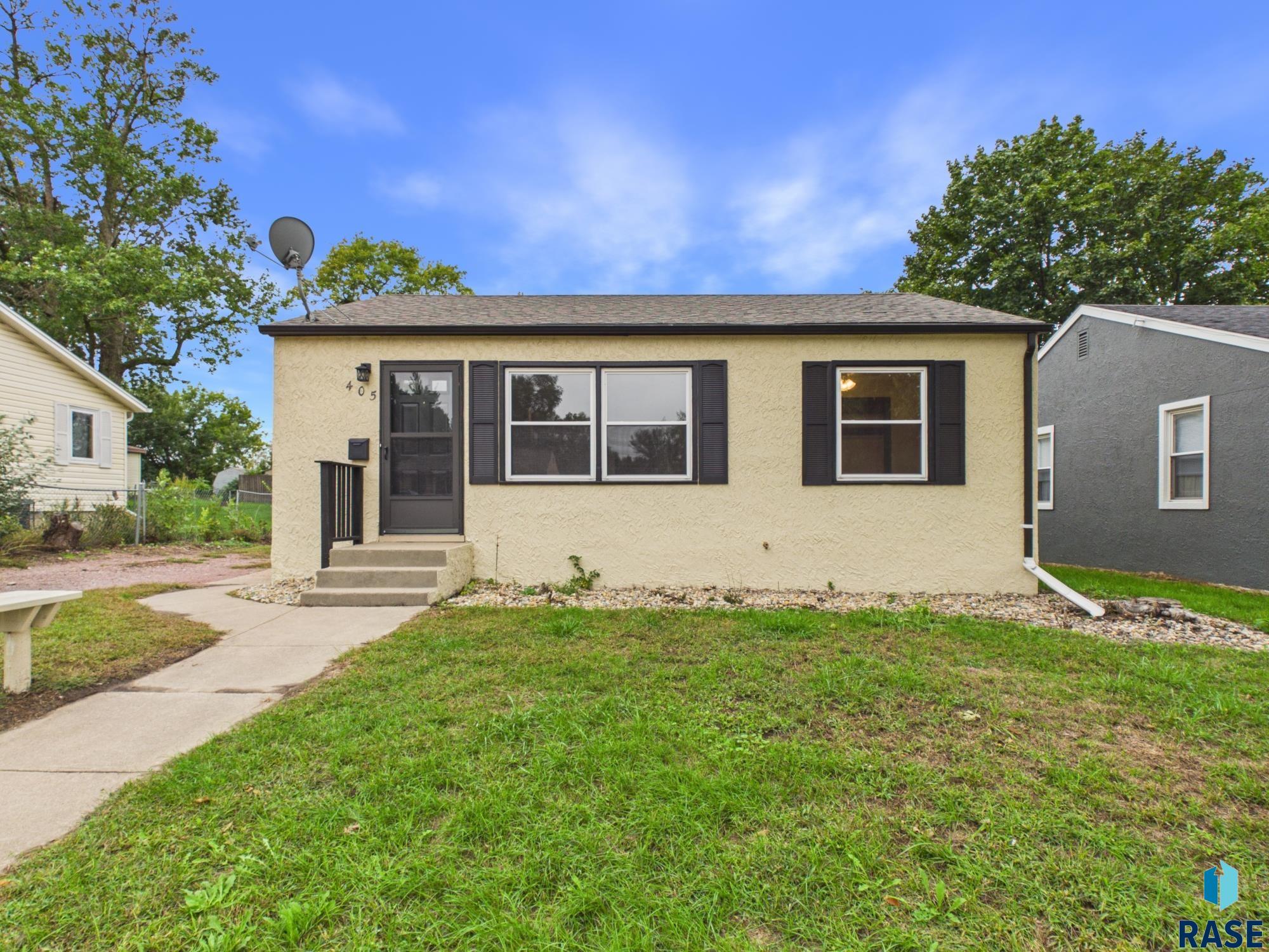 main property photo 0