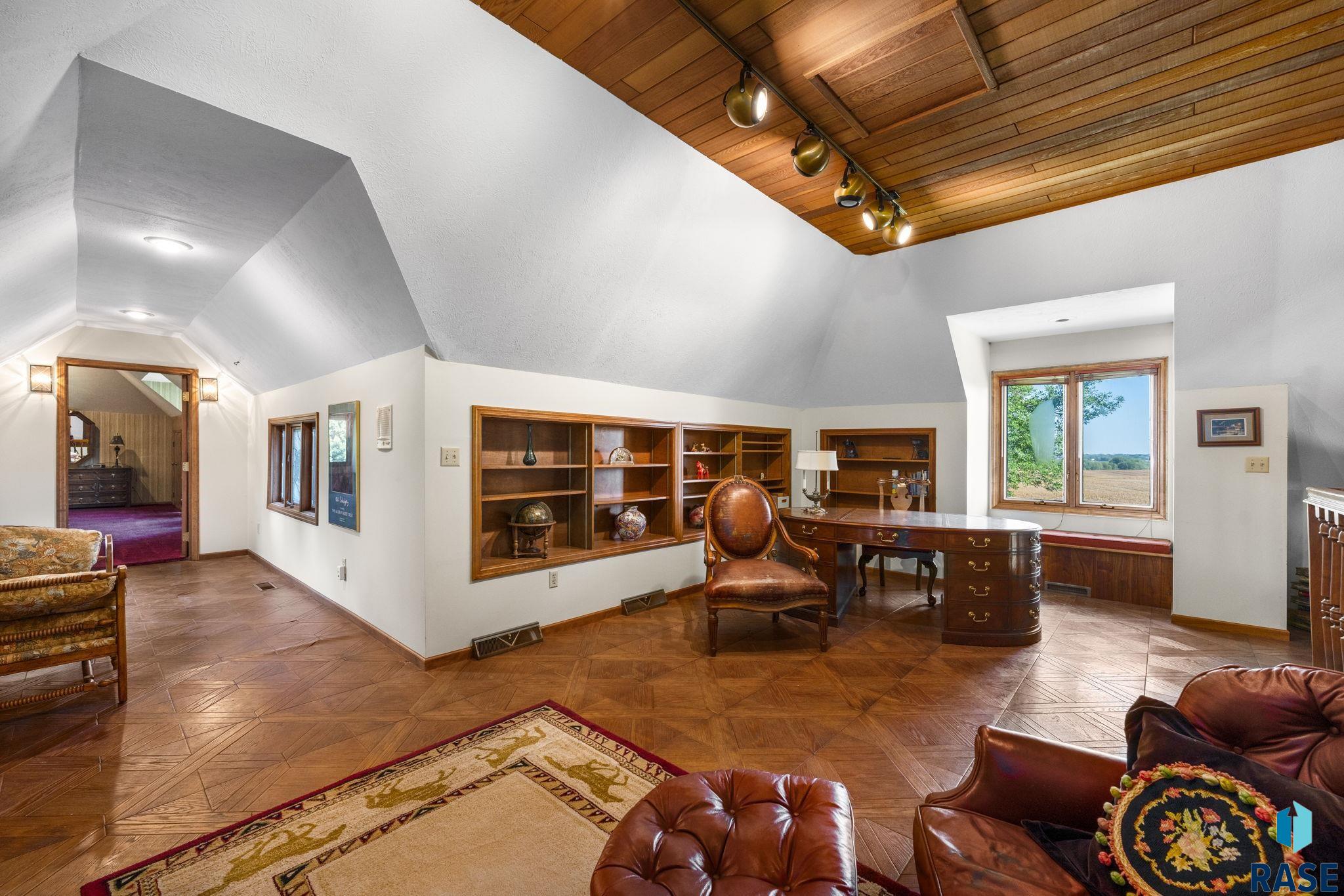 main property photo 54