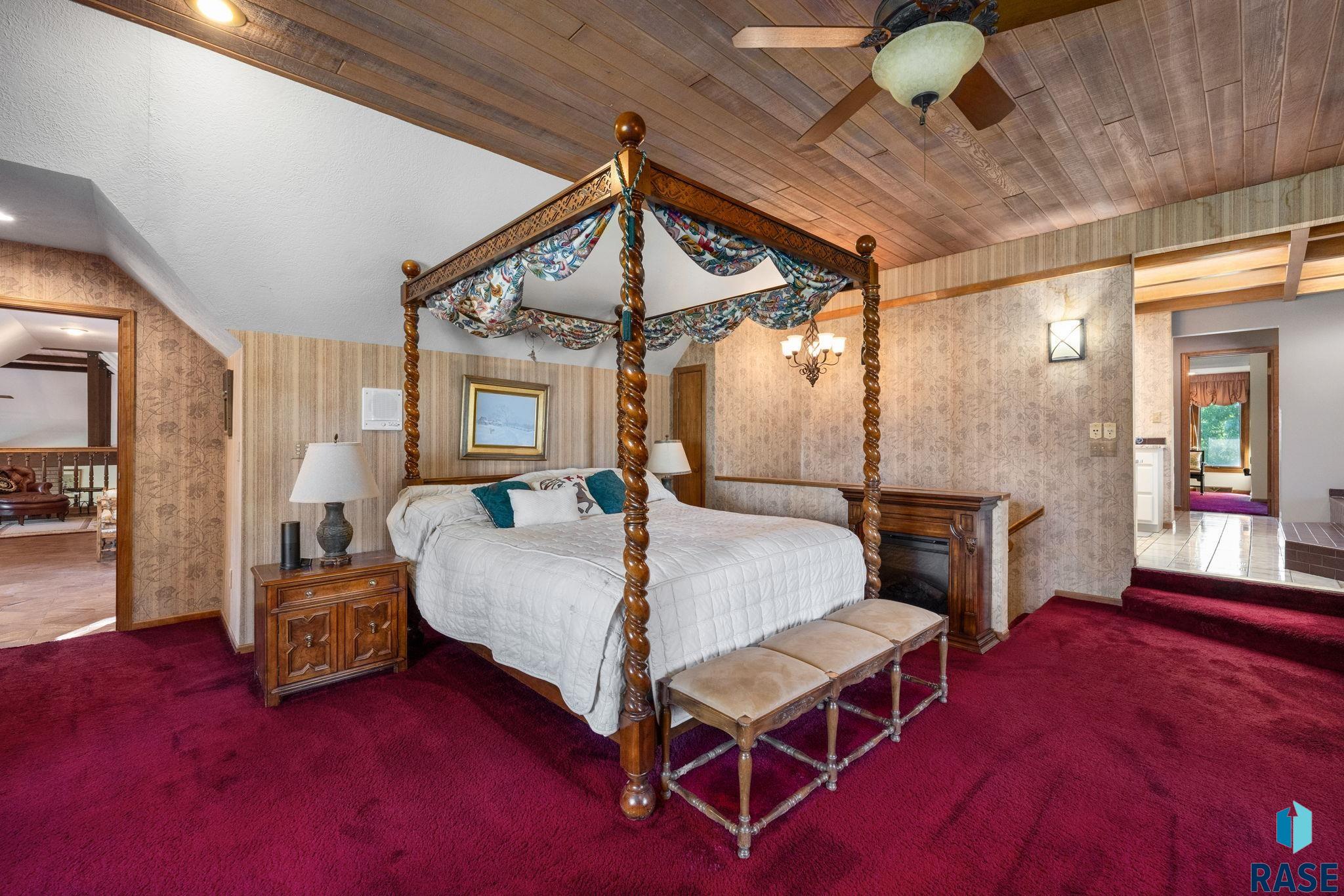 main property photo 57