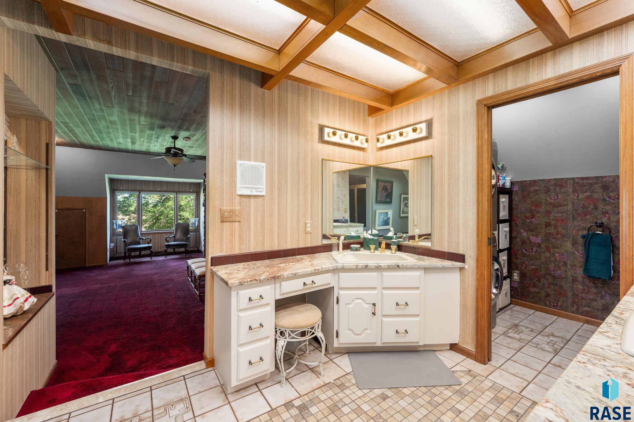main property photo 58