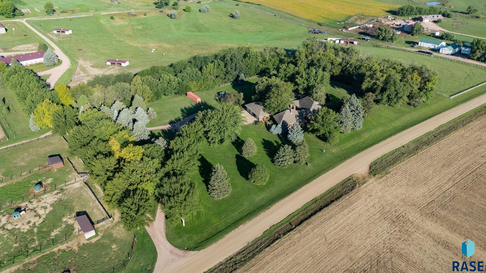 main property photo 80