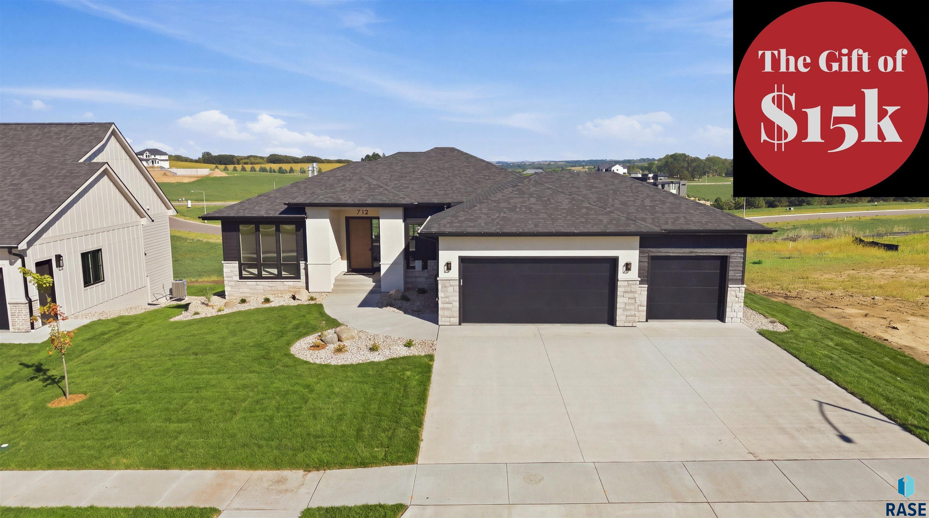 main property photo 0