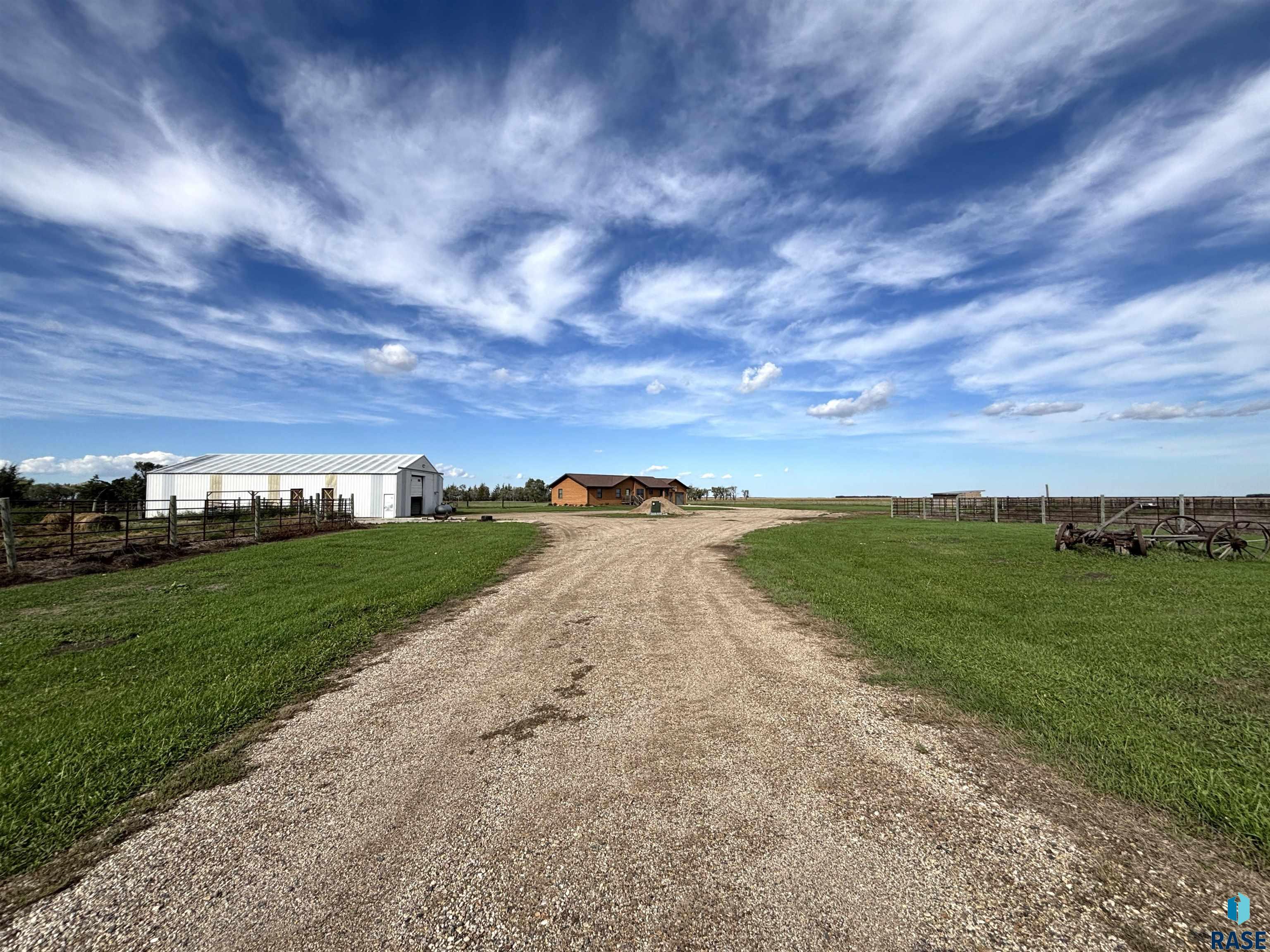 main property photo 63
