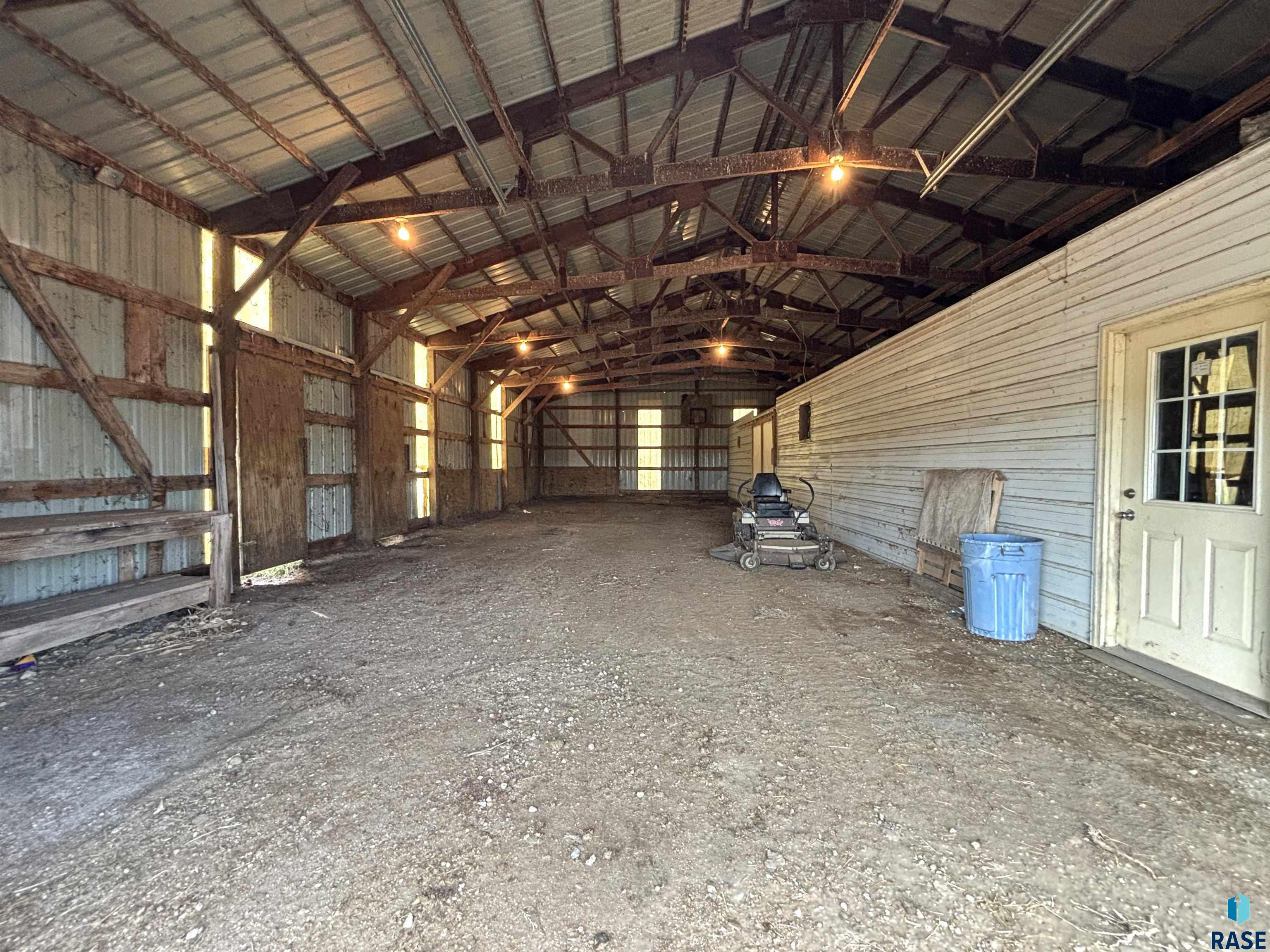 main property photo 68