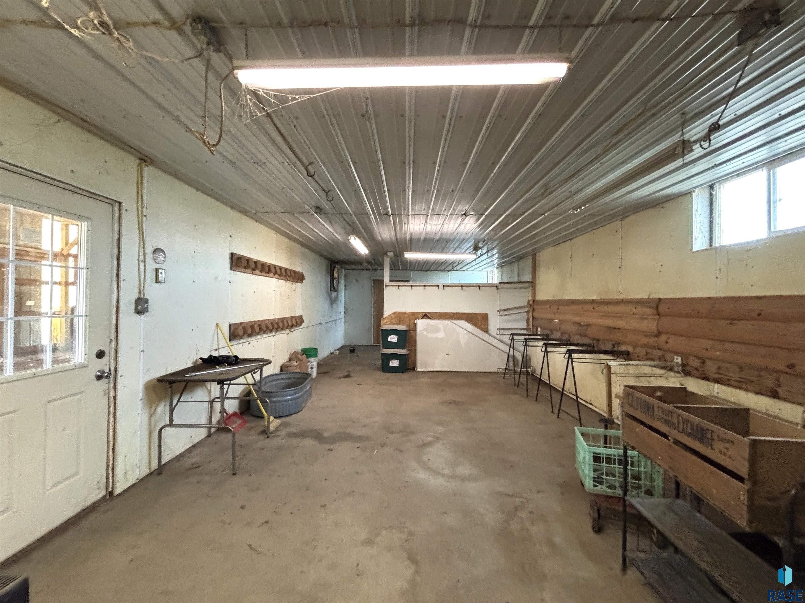 main property photo 73