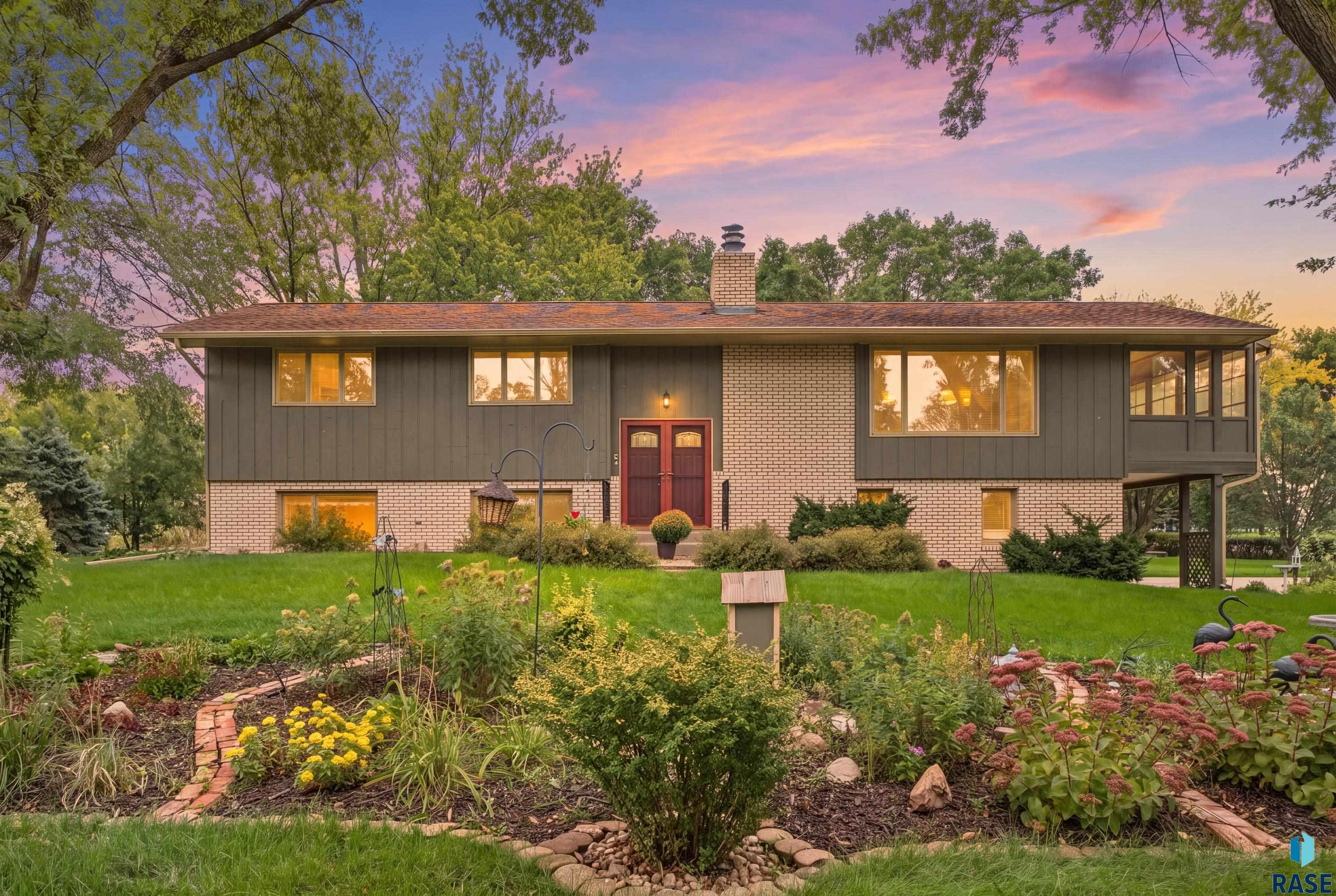 main property photo 0