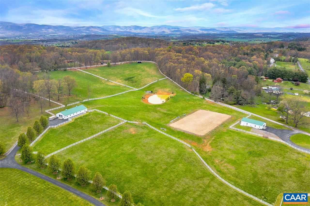 3186 Morris Mill Rd, Staunton, VA 24401