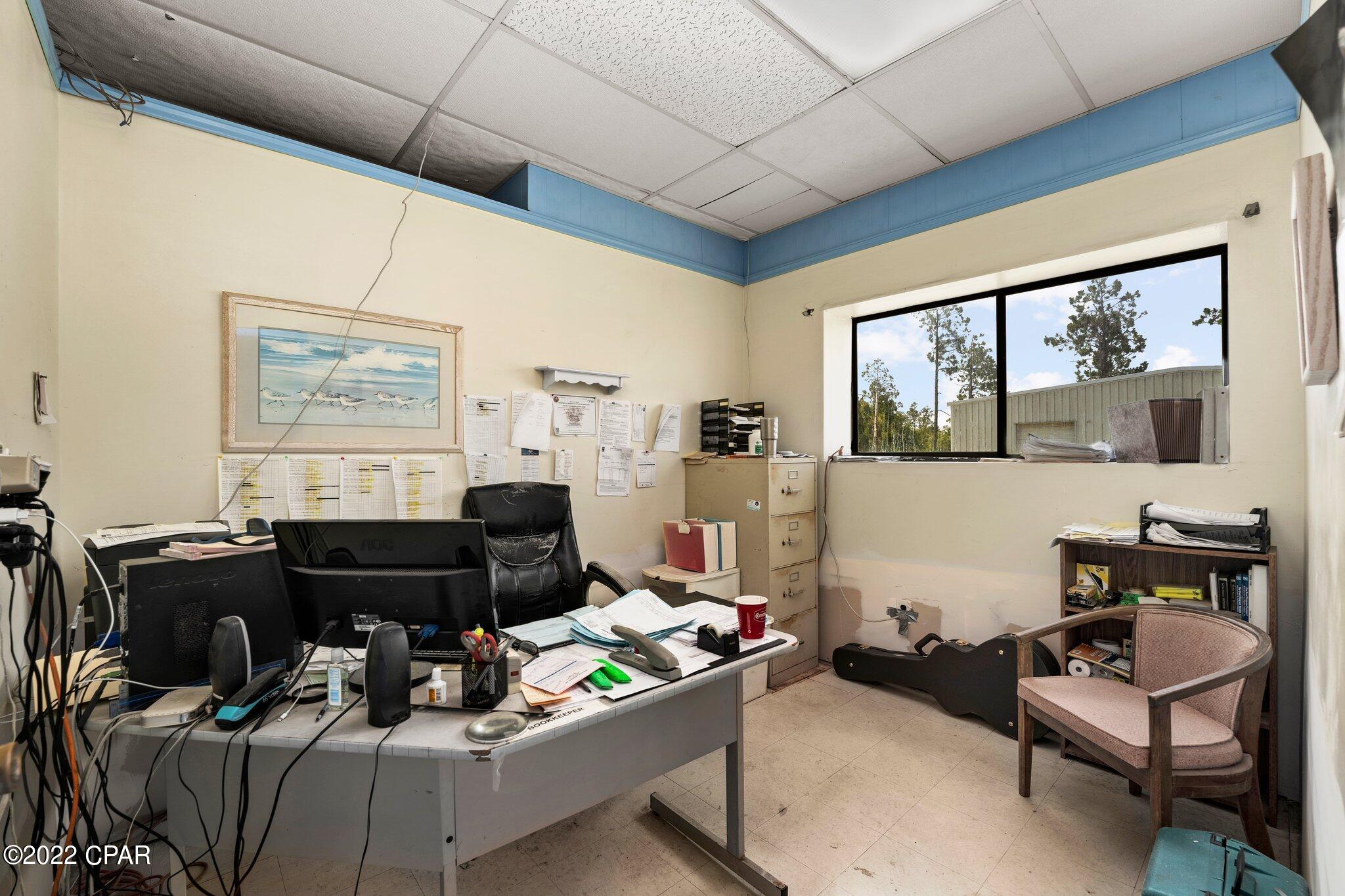 main property photo 31