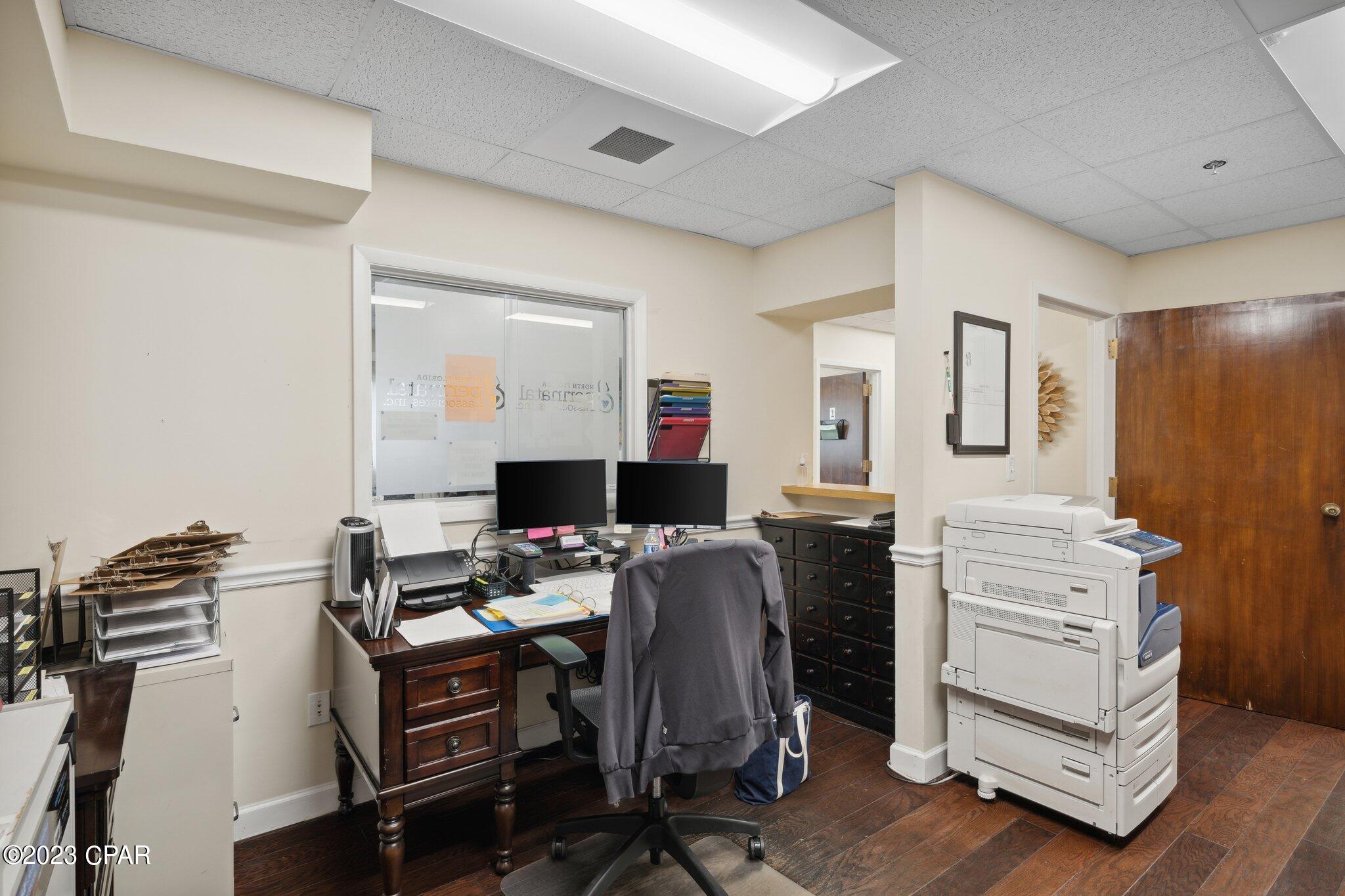main property photo 29