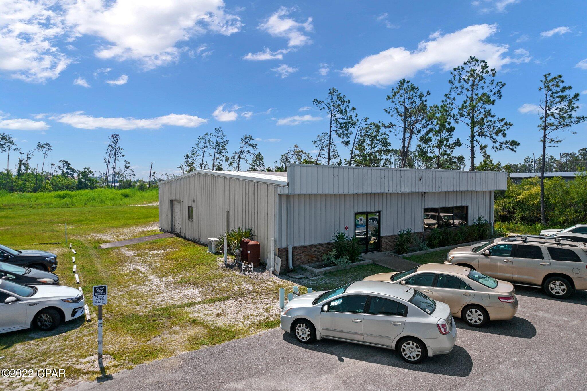 main property photo 10