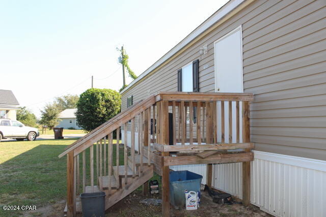 main property photo 16