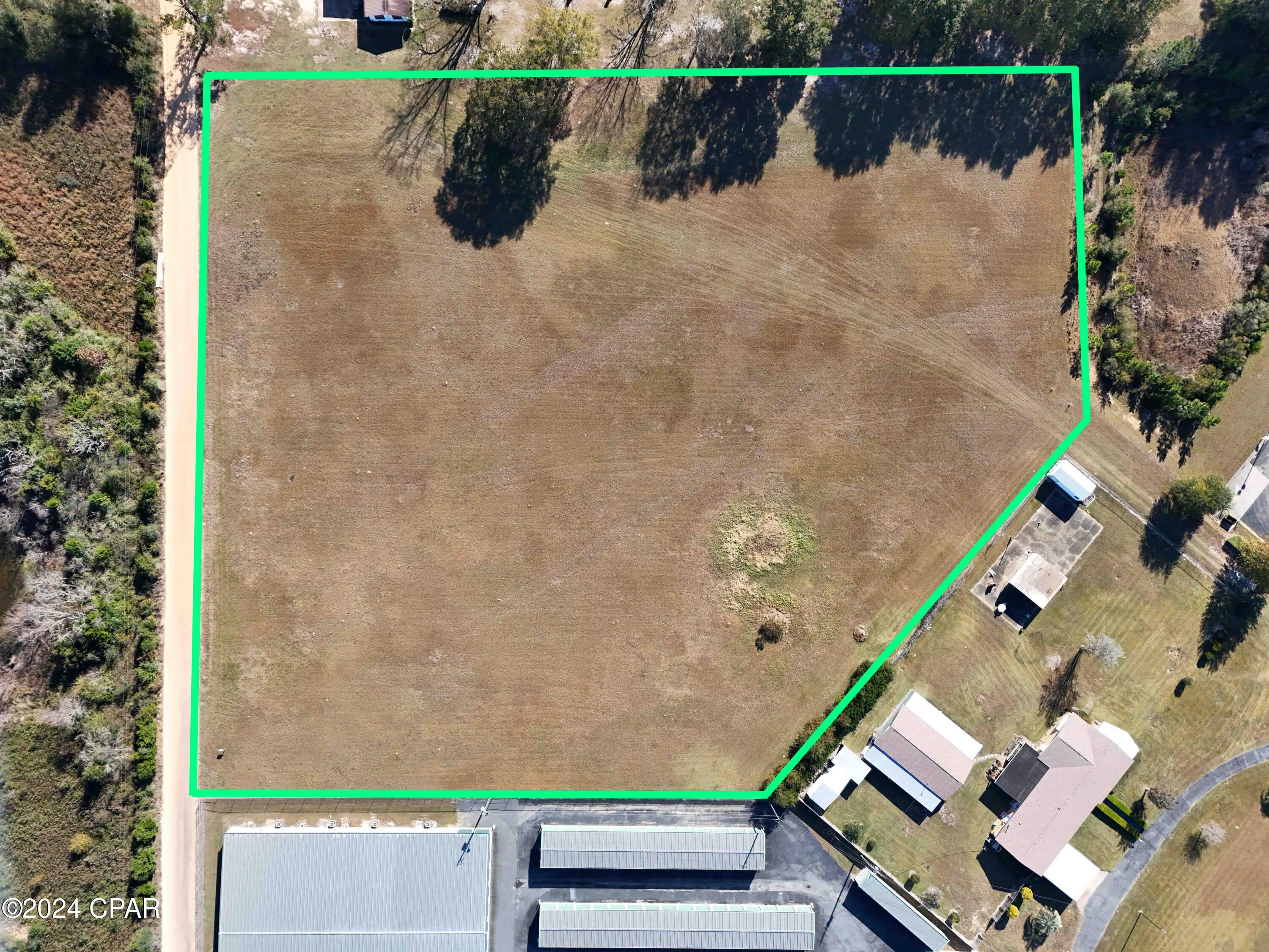 main property photo 9