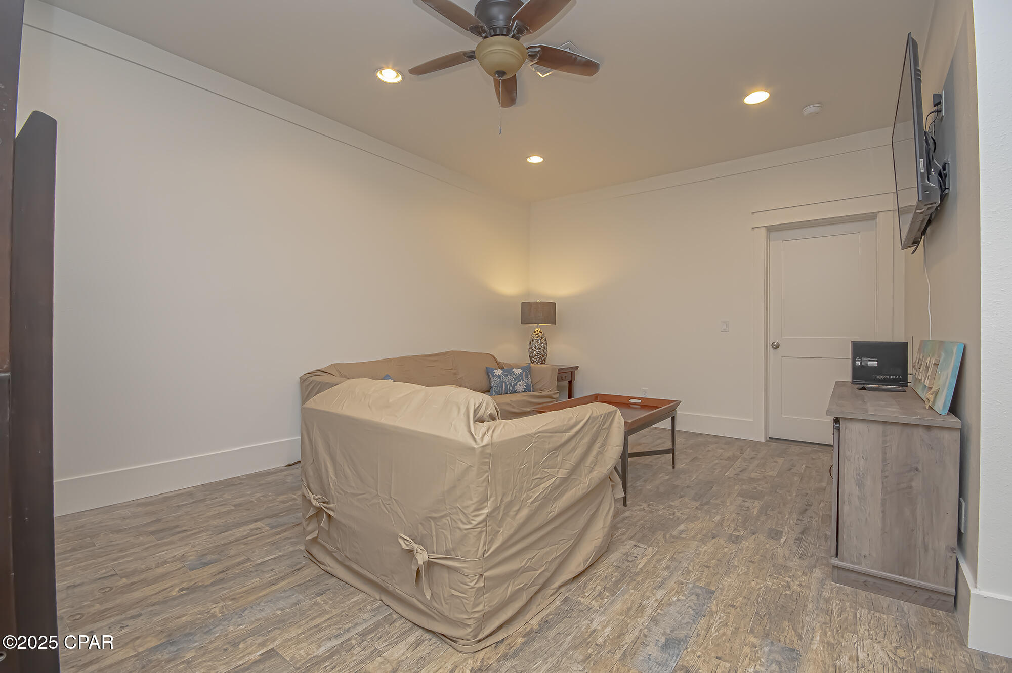 main property photo 68