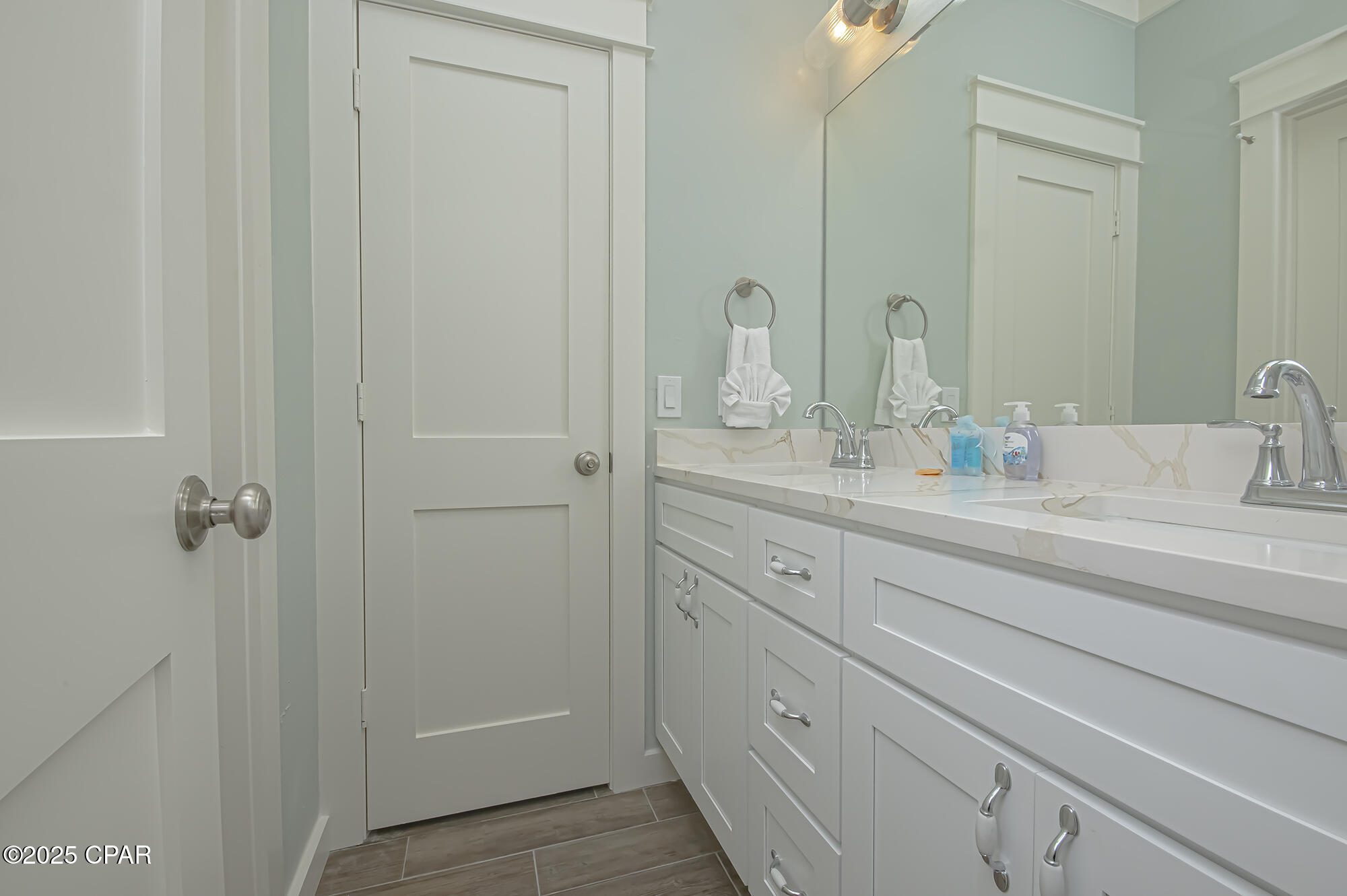 main property photo 76