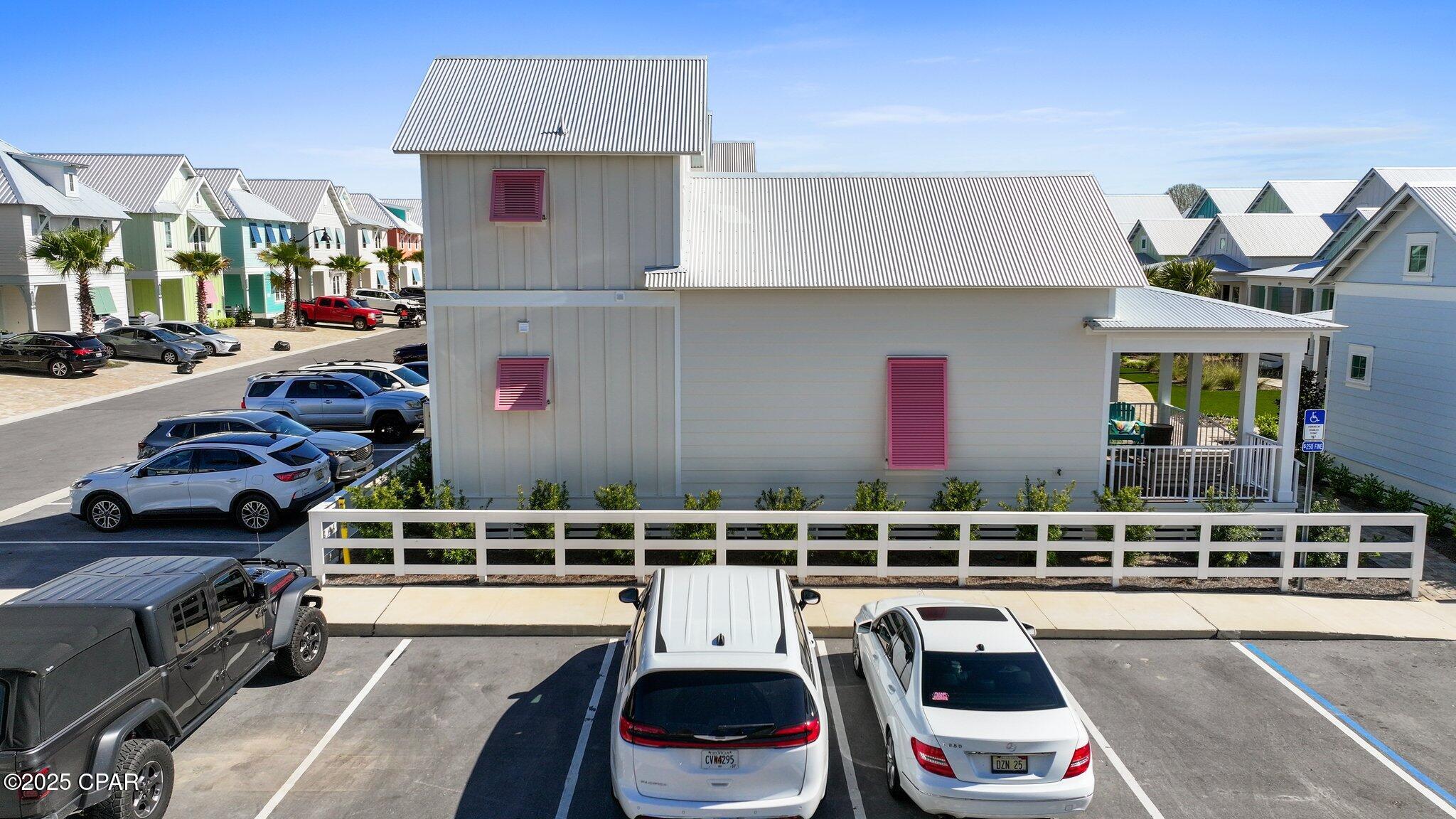 main property photo 24