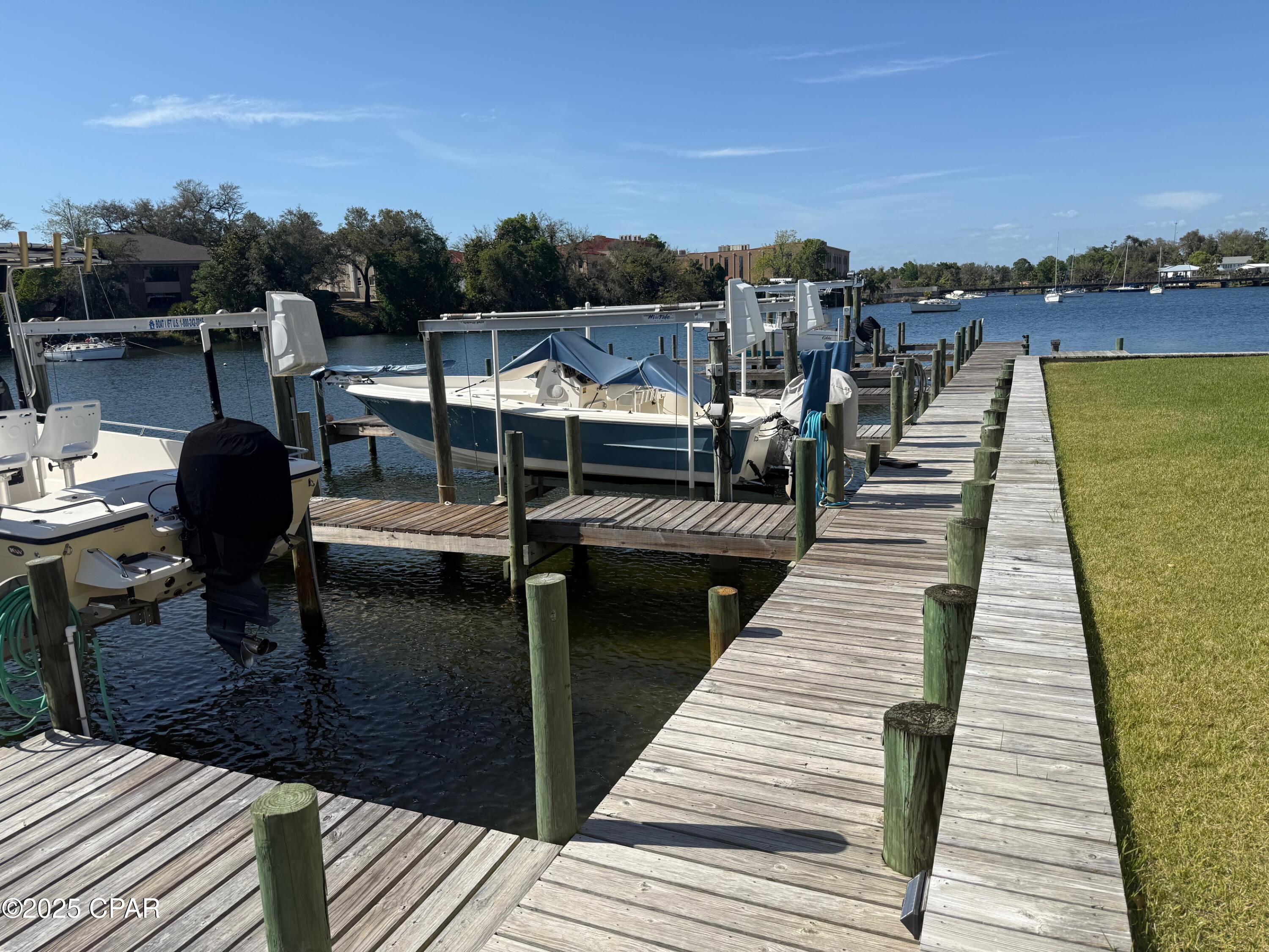 main property photo 46