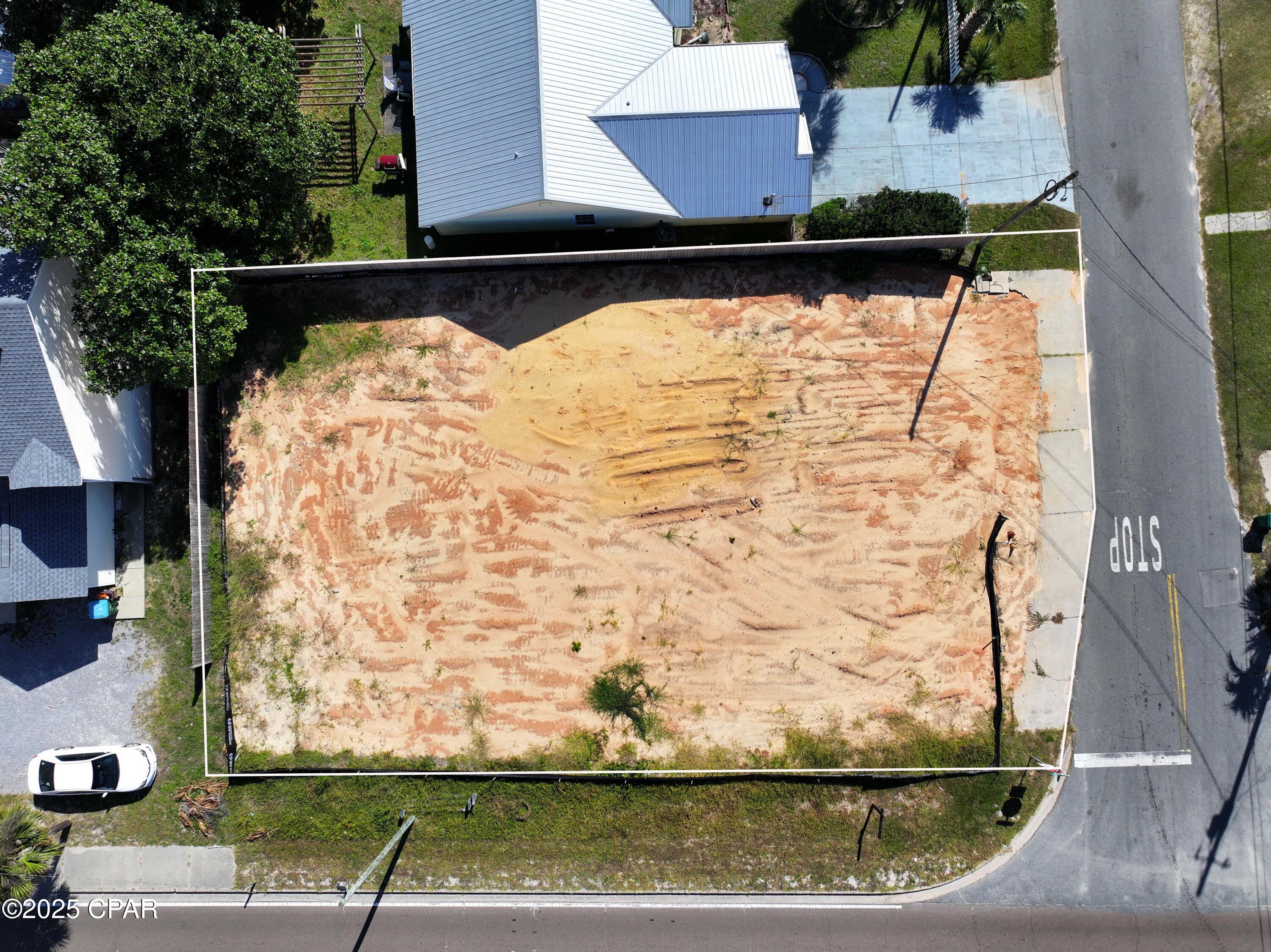 main property photo 11